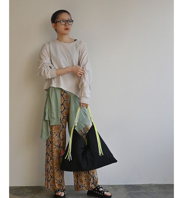 Rouge vif「【cheek/チーク】ネオンハンドルトライアングルショルダー/C26002/ワン」|ショルダー・メッセンジャー|