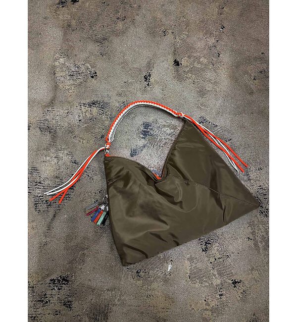 Rouge vif「【cheek/チーク】ネオンハンドルトライアングルショルダー/C26002/ワン」|ショルダー・メッセンジャー|キャメル