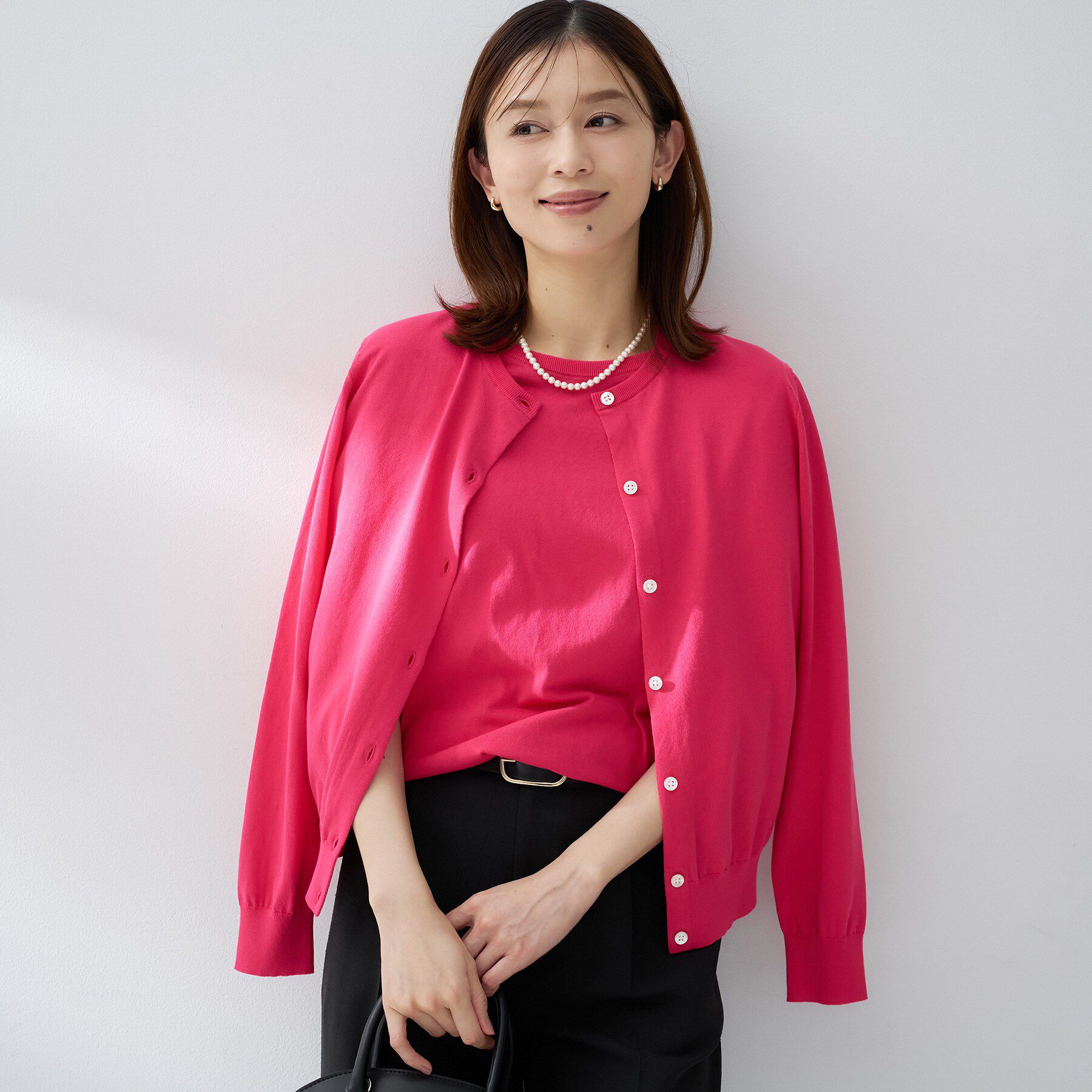 UNTITLED「コットンクルーネックカーディガン」|カーディガン|