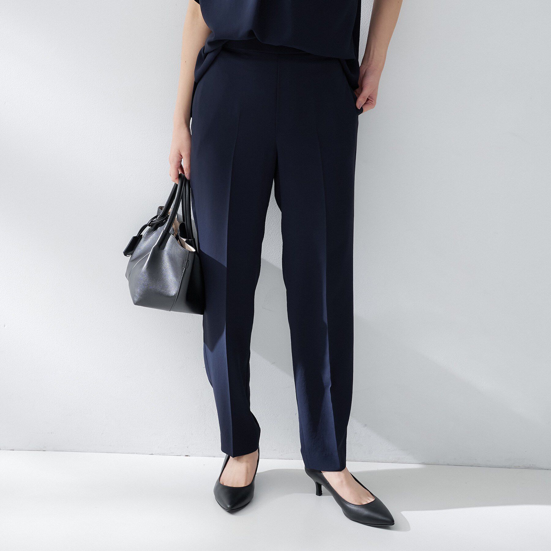 UNTITLED「【夏の名品セットアップが今年も登場！/はっ水/遮熱】リラクミスト テーパードパンツ」|その他|