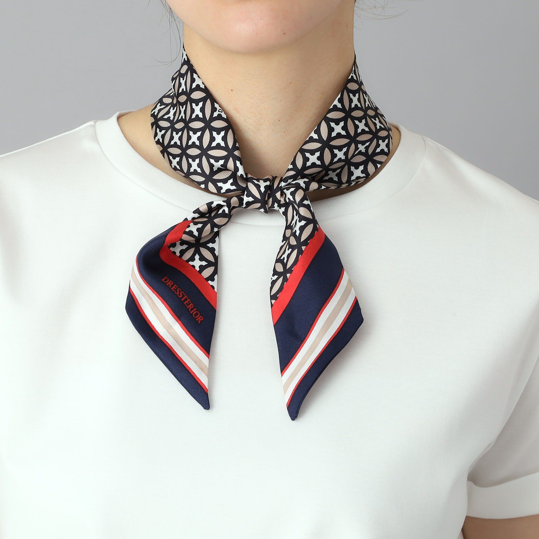 DRESSTERIOR「【otonaMUSE5月号掲載】オーバーラップサークルツイリースカーフ」|バンダナ・スカーフ|