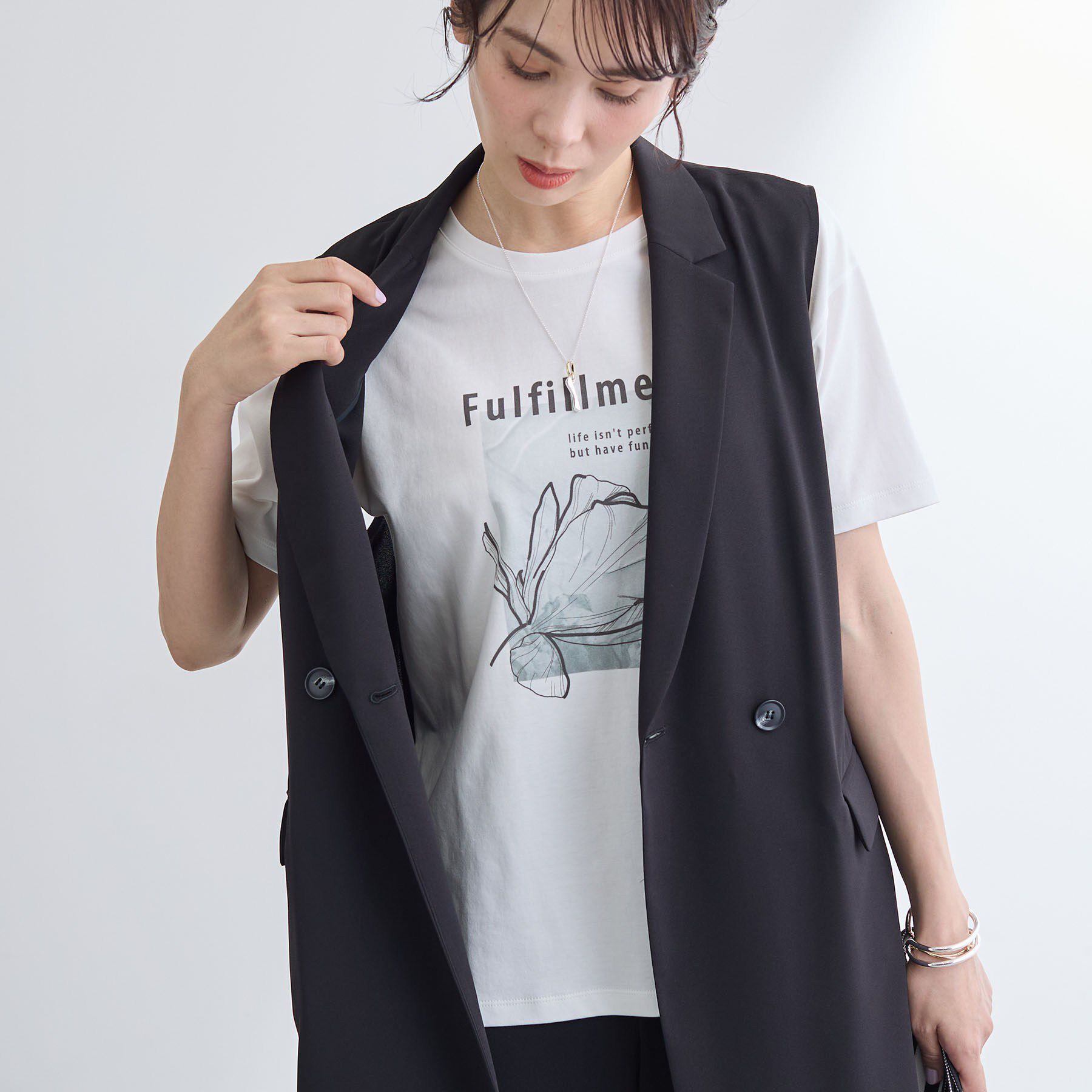 INDIVI「【UVケア／選べるグラフィック】スムースジャージTシャツ」|Tシャツ・カットソー|ホワイト(901)