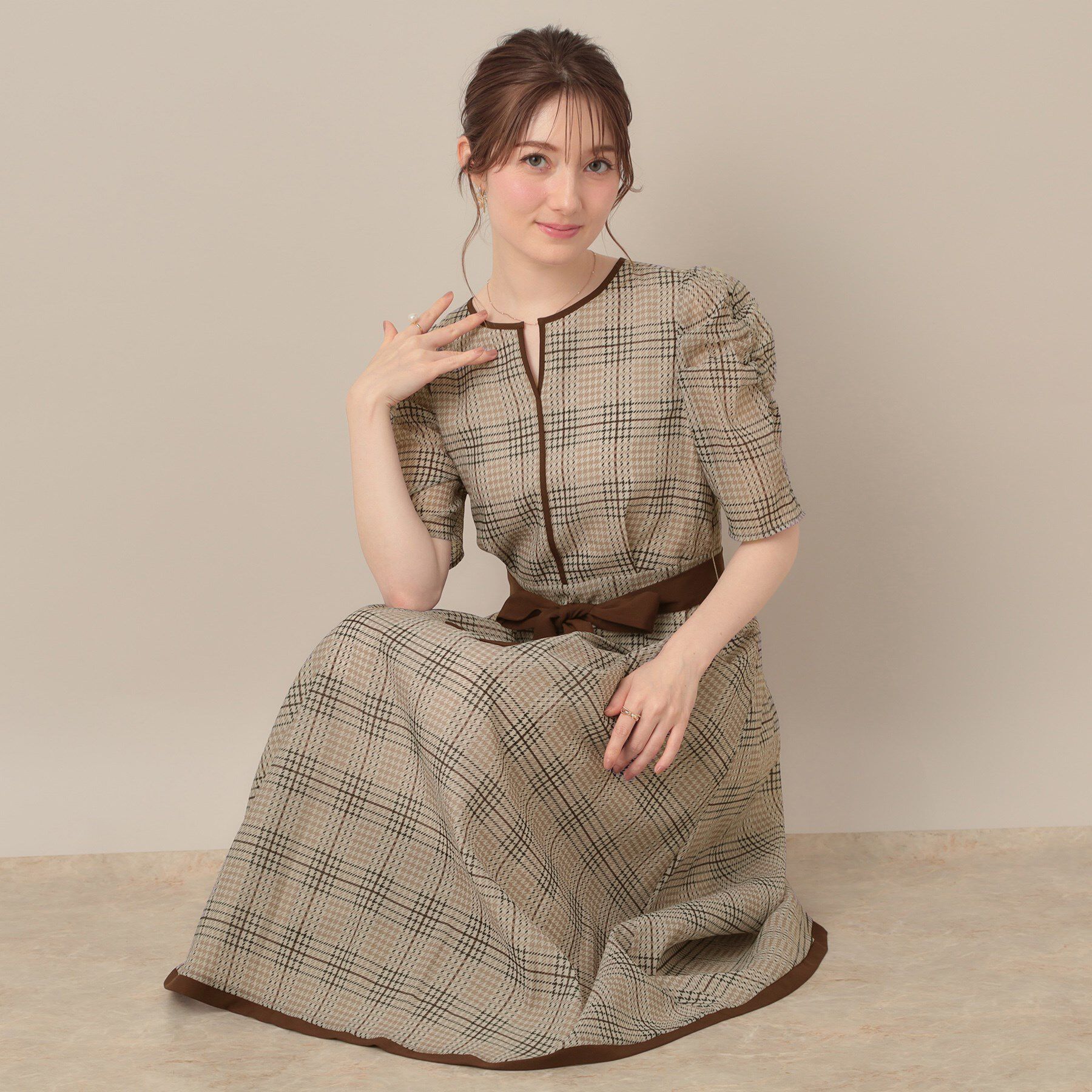 Couture broach「【美シルエット・5分袖】シアーチェックオーガンワンピース」|ワンピース|
