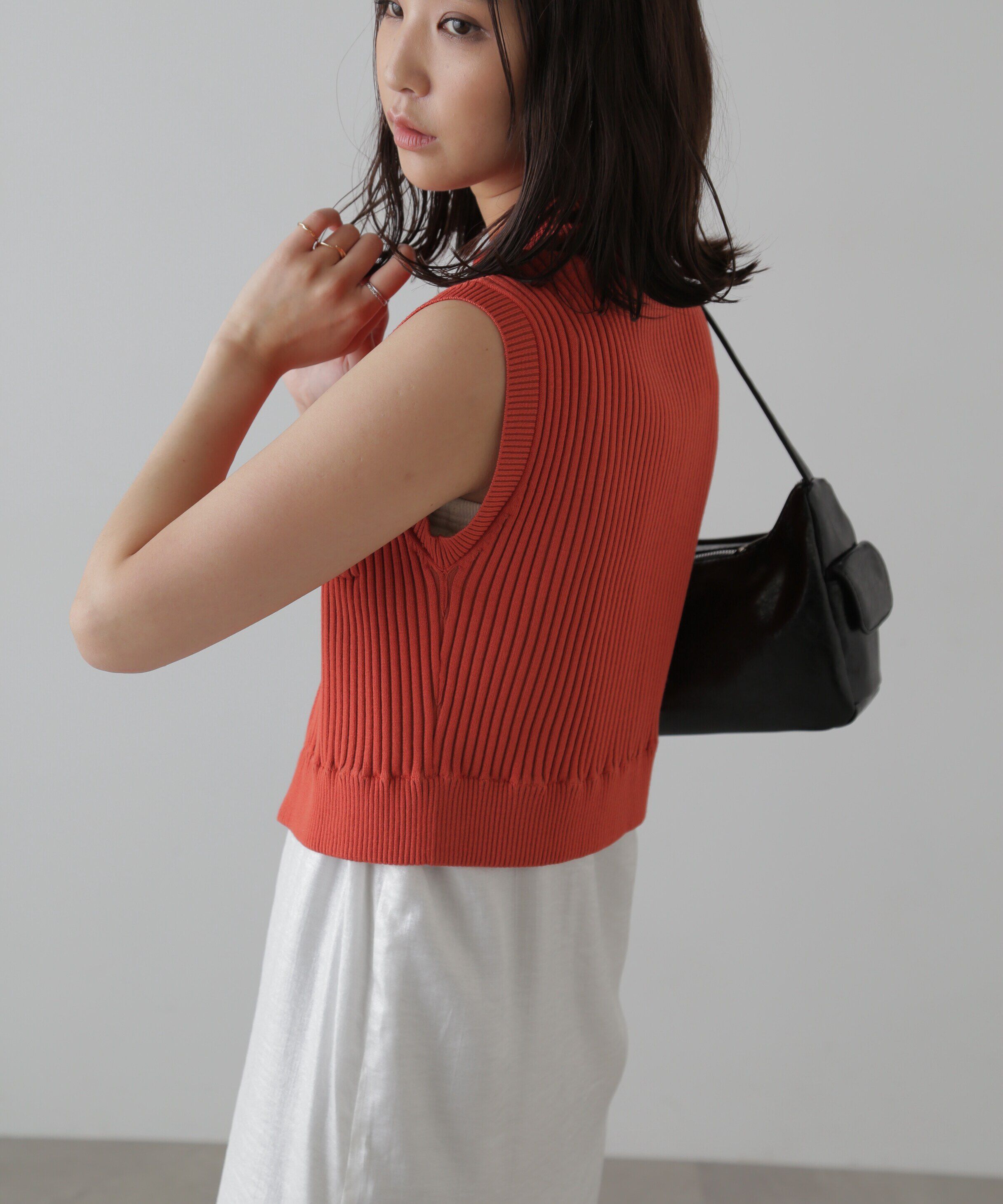  「バイカースタンド配色リブニットベスト」|ニット・セーター|