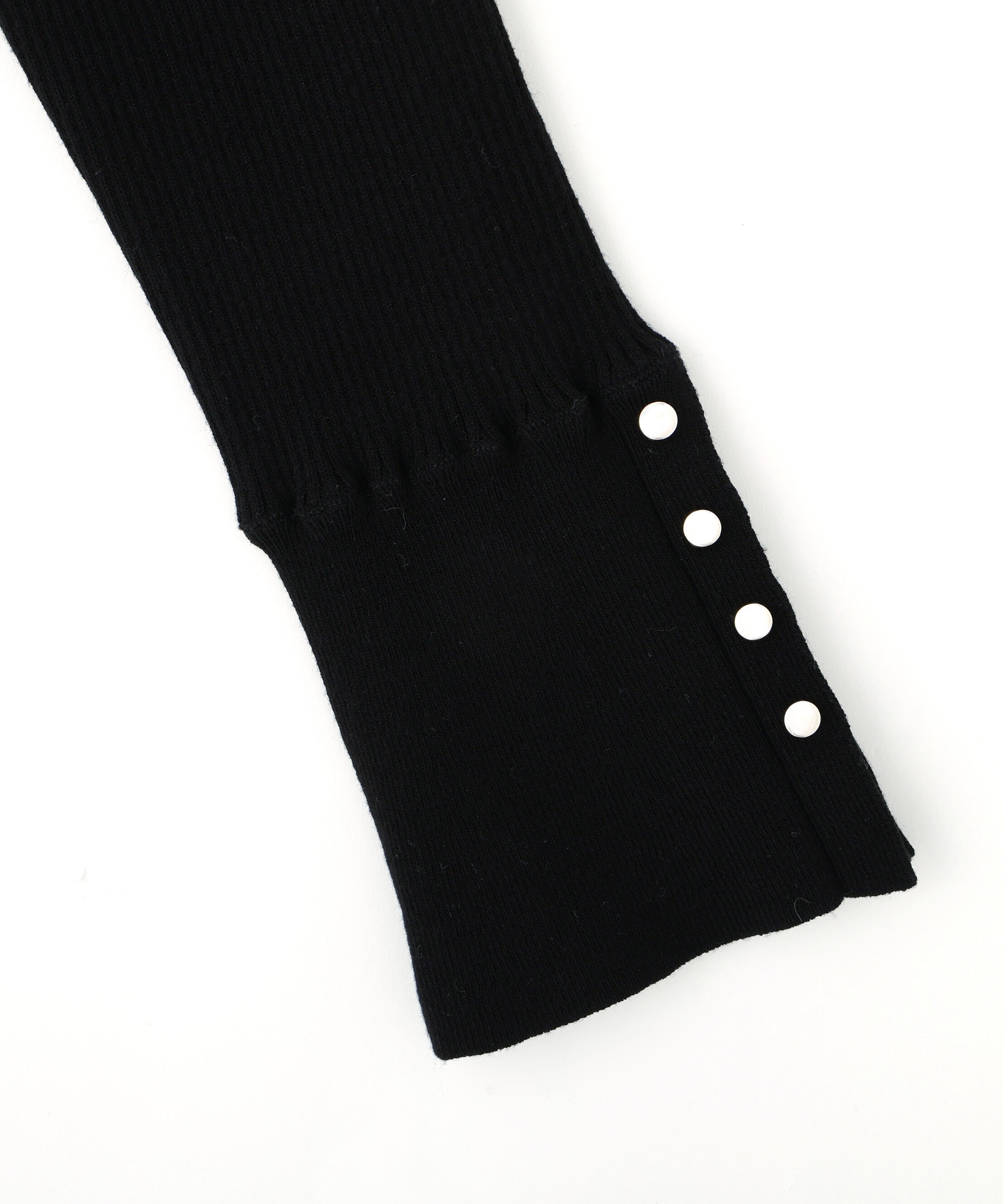  「袖ボタンリブニット」|ニット・セーター|