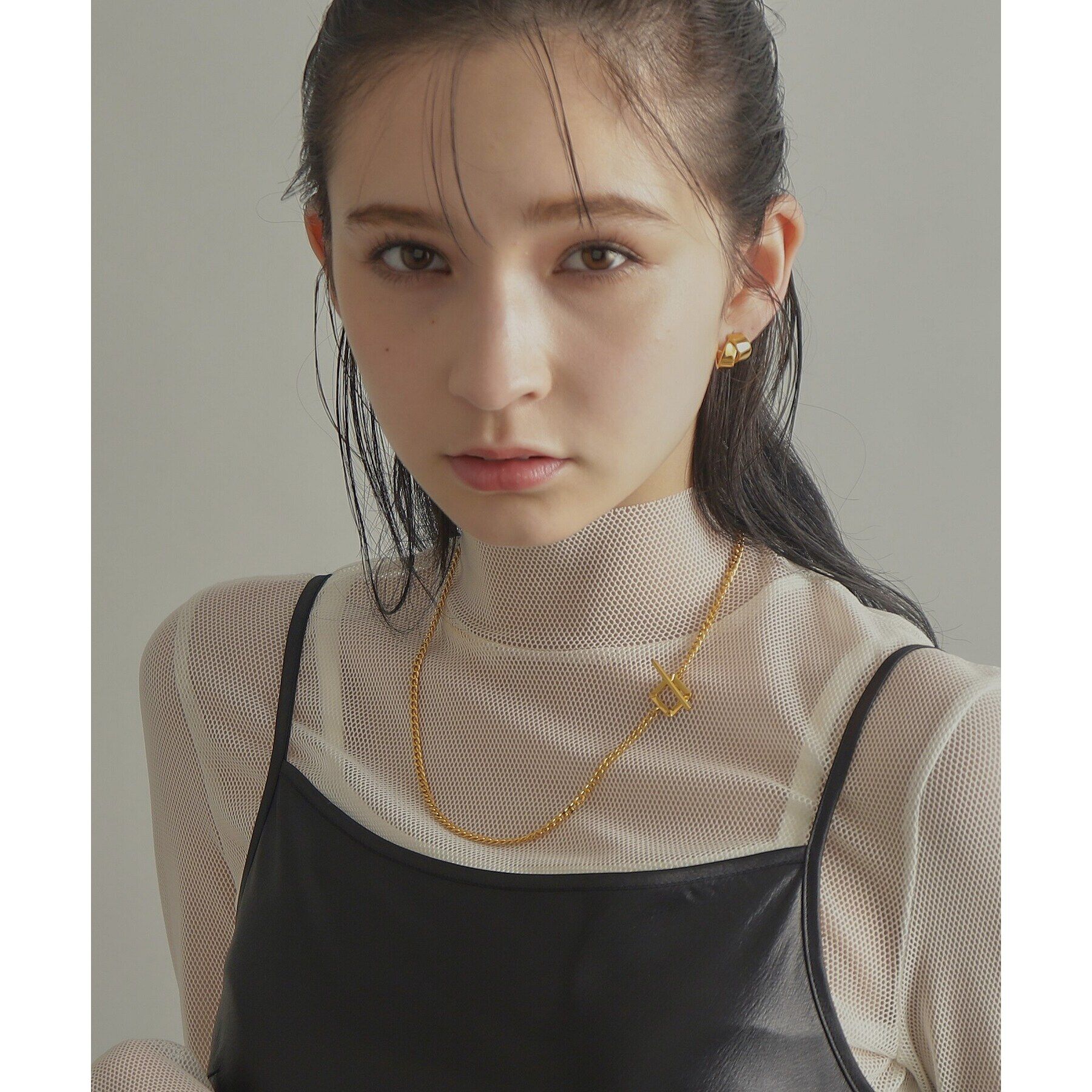 COCOSHNIK ONKITSCH「シルバー フォールディングピアス オーバーラップ GP」|ピアス|