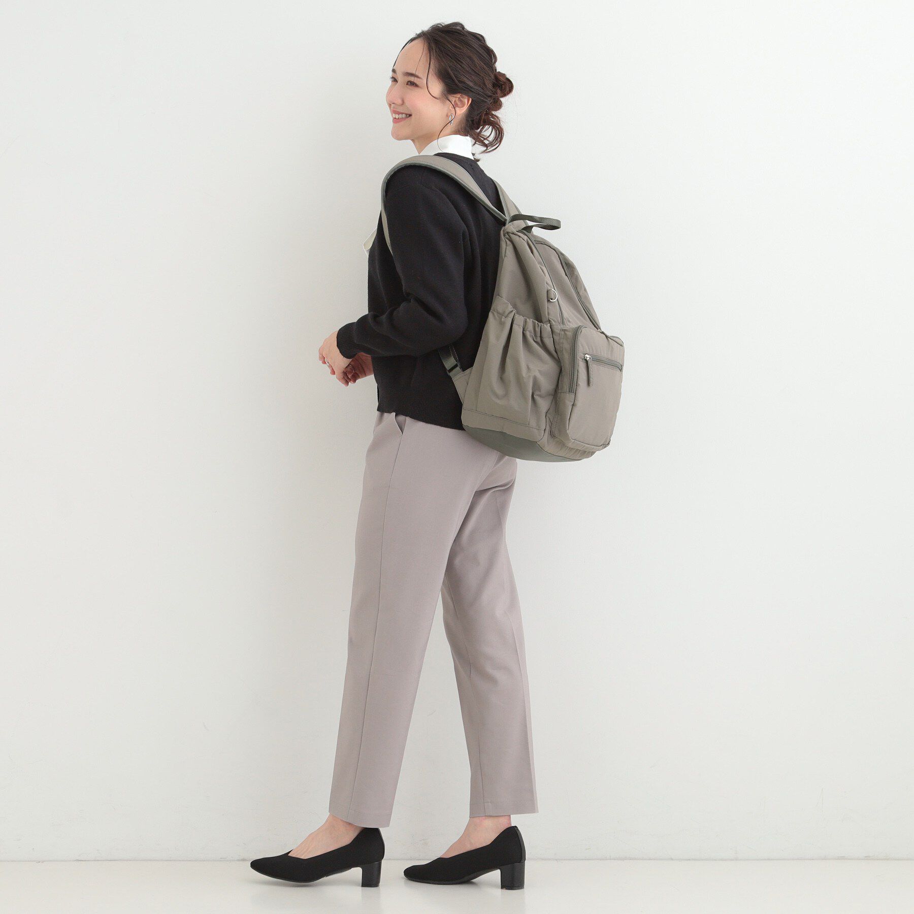 SHOO･LA･RUE「【撥水/A4サイズ可】他ポケットでらくらく整理整頓 13ポケットバックパック」|リュック|