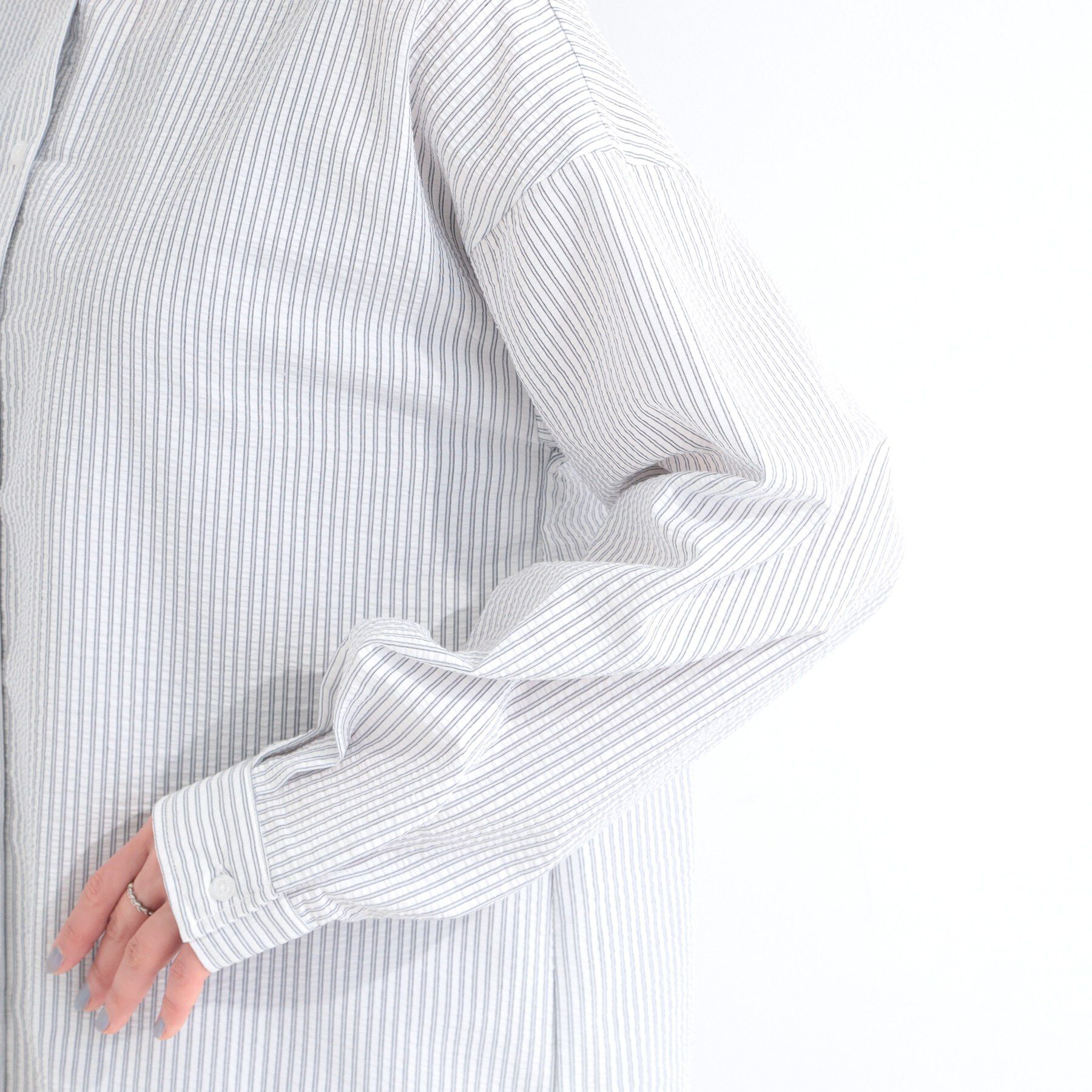 SHOO･LA･RUE「【洗濯機可/S-LL】体型カバーも叶う フード付きストライプシャツ」|シャツ・ブラウス|