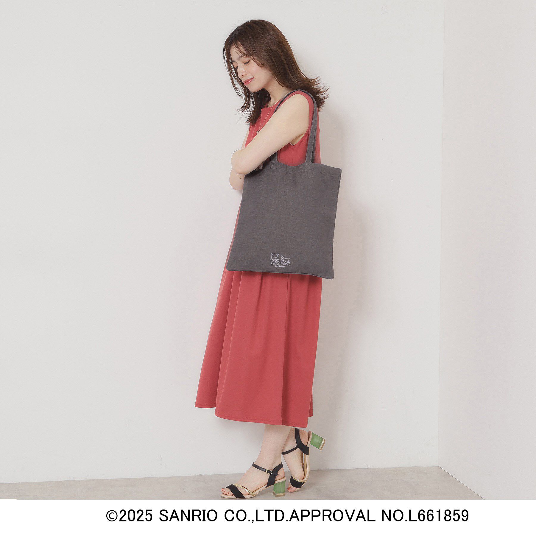 ITS&rsquo;DEMO「＜サンリオキャラクターズ＞フラットトート【A4対応】」|トートバッグ|