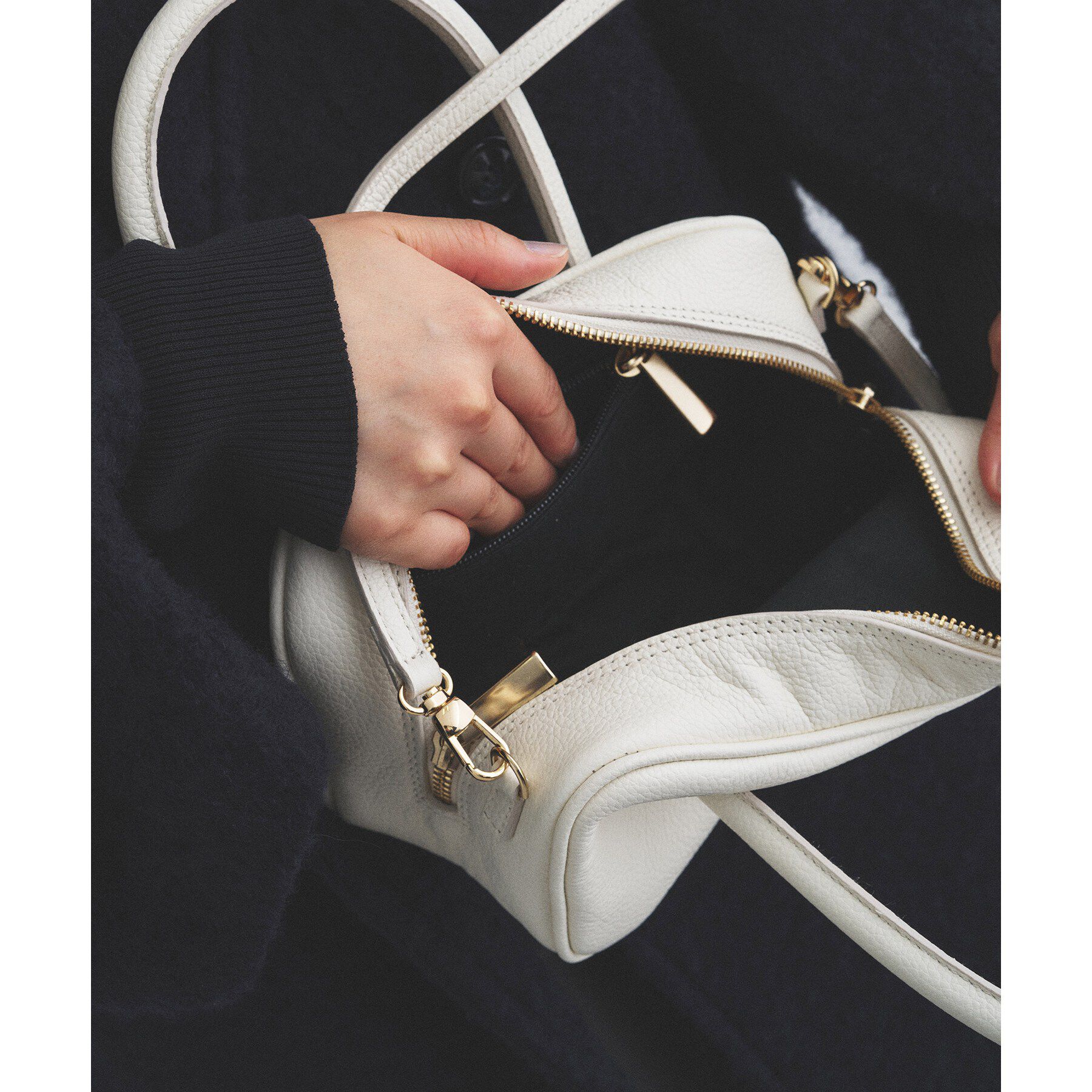 CODE A「MOFIORA｜BOX MINI with strap」|ハンドバッグ|