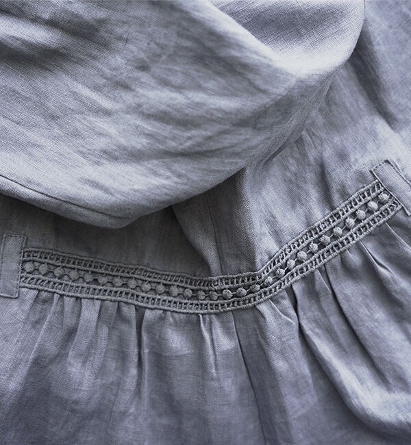 オオカミとフクロウ「オオカミと静かな夜のアフターレイン&ldquo;ブラウス&rdquo;」|シャツ・ブラウス|