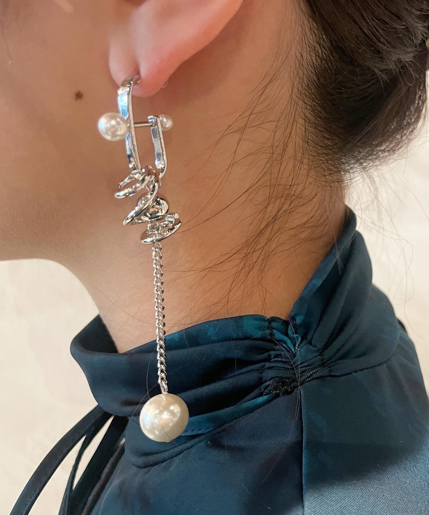 Phoebe+「【amplis】hereピアス シルバー」|ピアス|