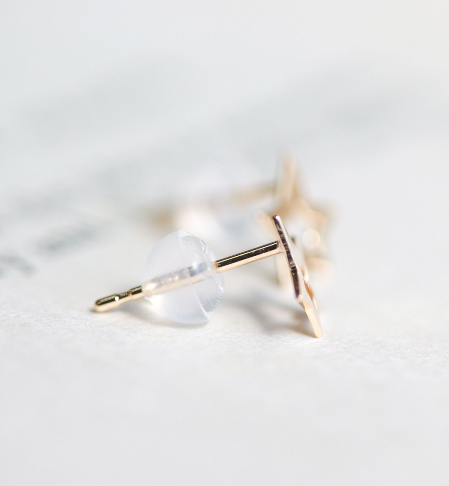  「ゴールド オープンスター ピアス | K18」|ピアス|