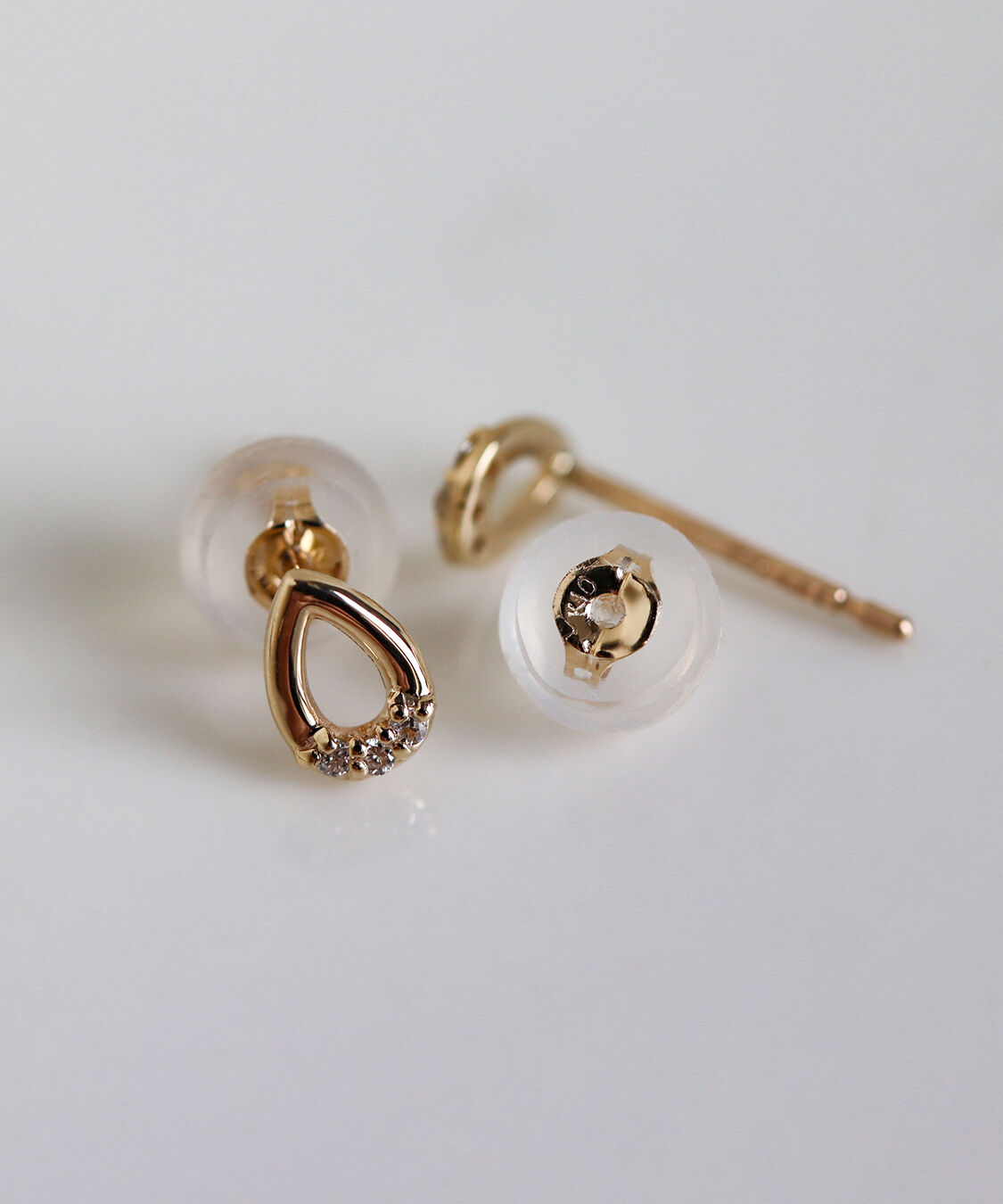  「ダイヤモンド ペアシェイプ ピアス | K10YG」|ピアス|