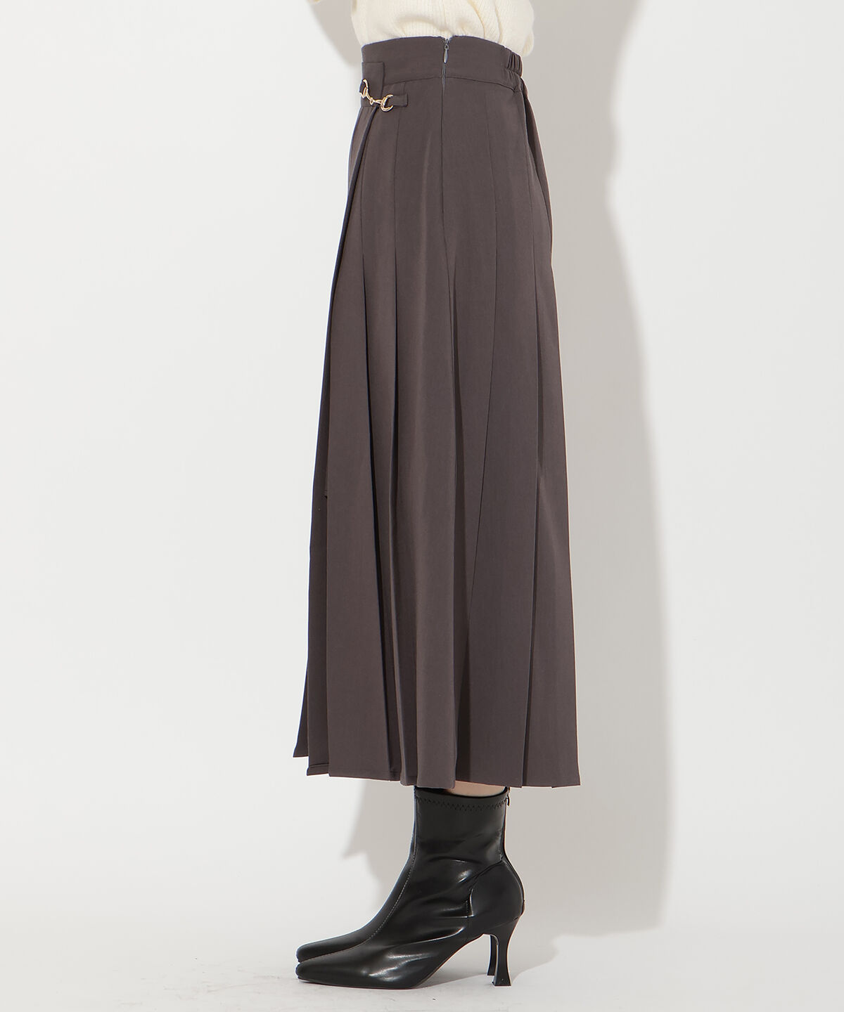 アンドクチュール「アシメプリーツスカート」|フレア|