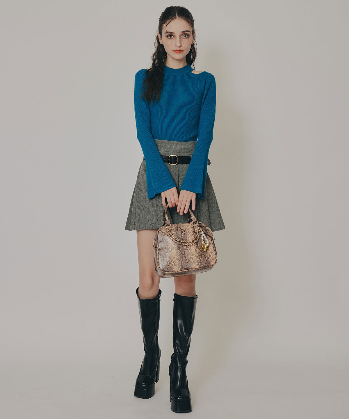 REDYAZEL「カットアウトリブニットトップス」|ニット・セーター|