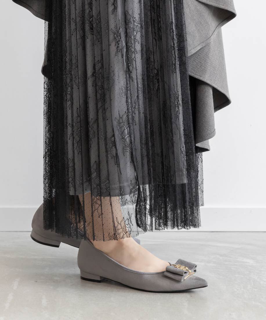  「モノグラムパーツリボンフラットパンプス」|パンプス|