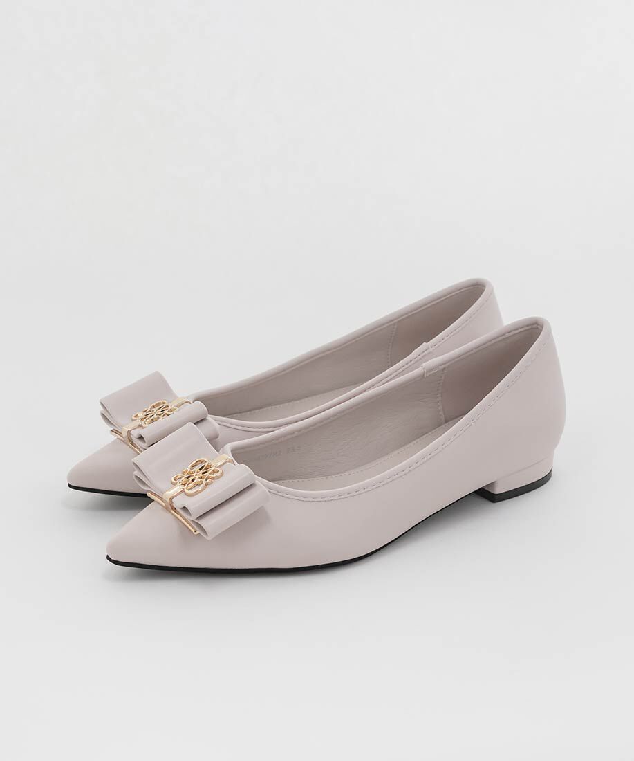  「モノグラムパーツリボンフラットパンプス」|パンプス|
