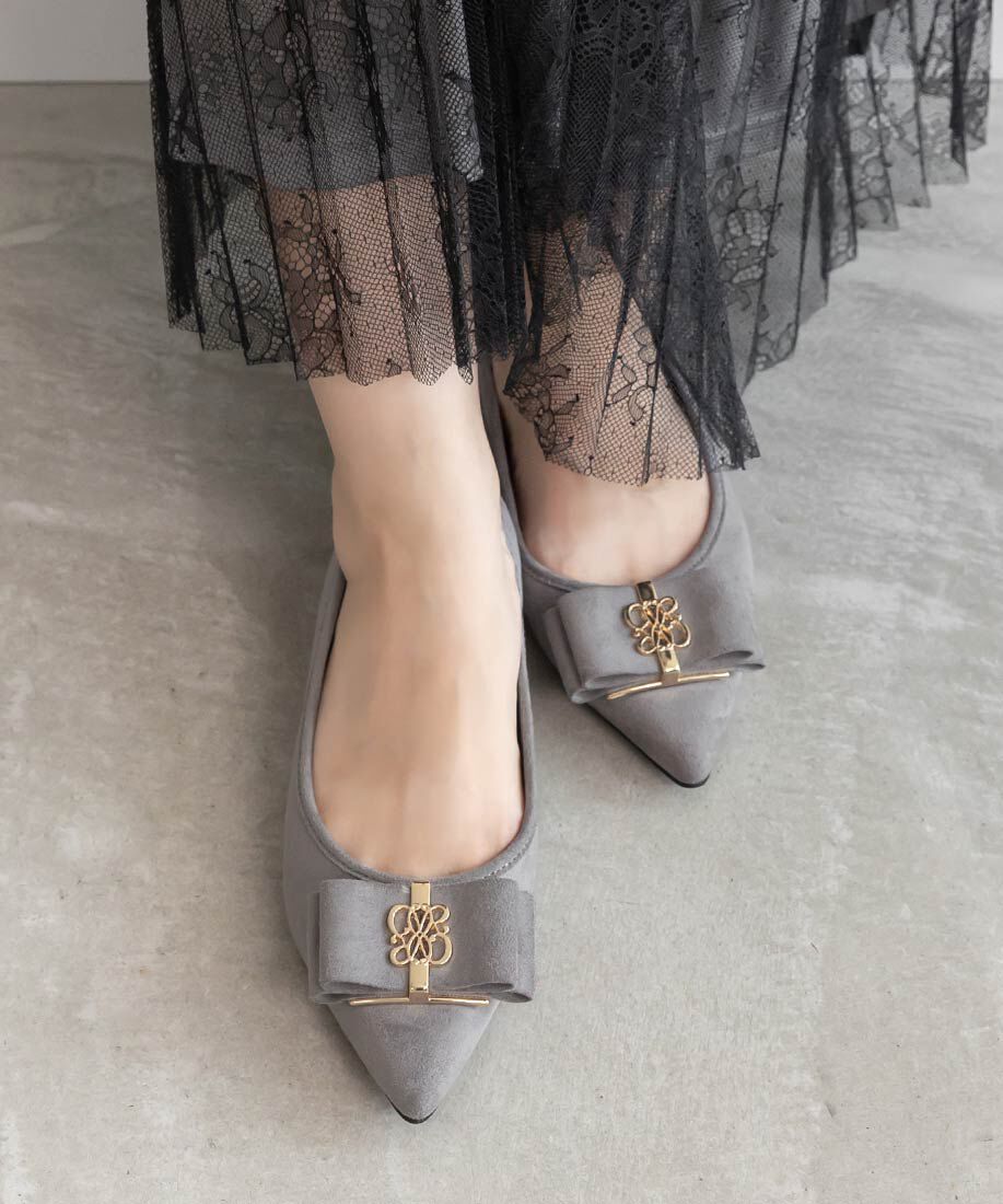  「モノグラムパーツリボンフラットパンプス」|パンプス|グレー