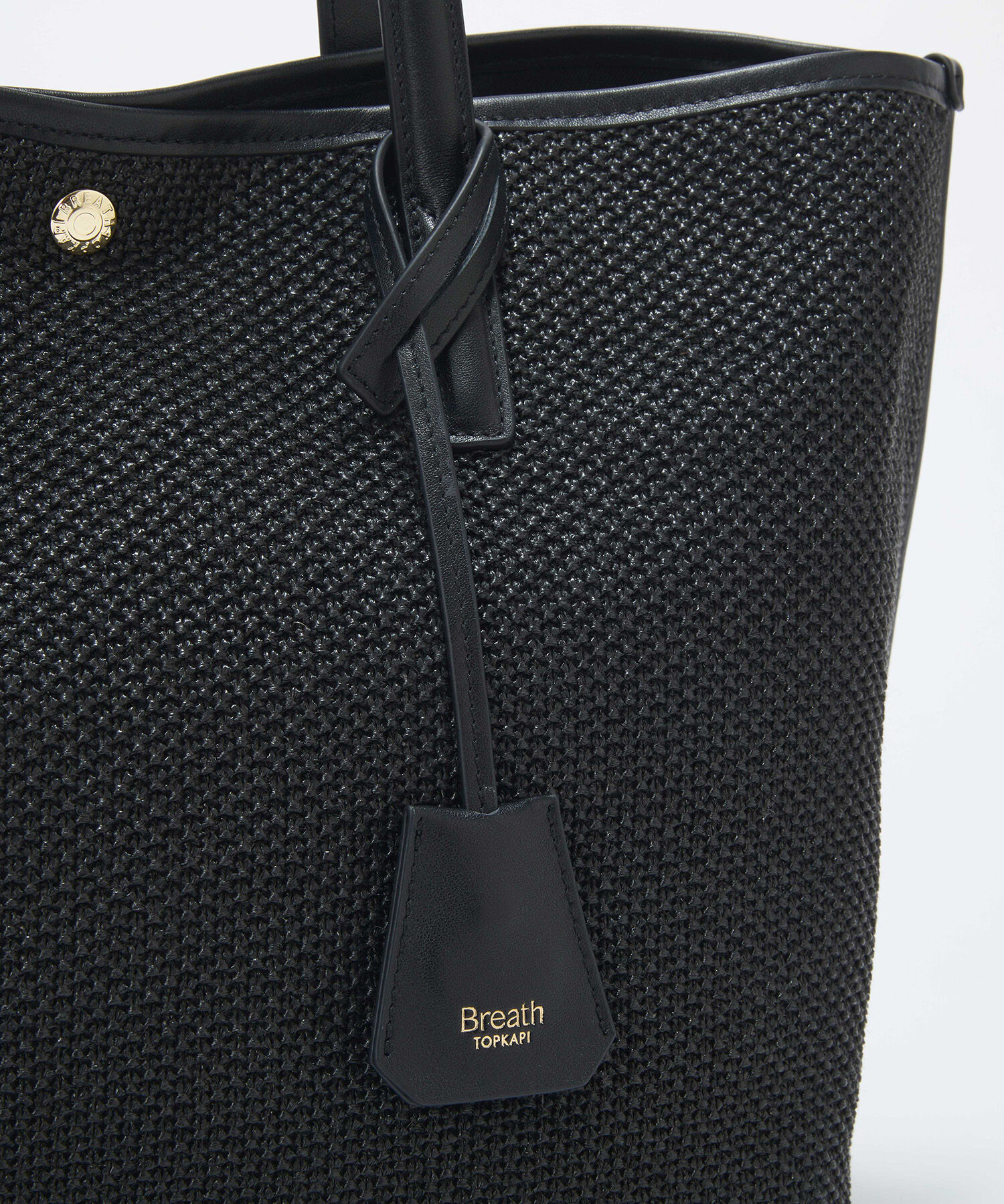 TOPKAPI BREATH「【Breath TOPKAPI】レザーコンビ 雑材風 シンプル トートバッグ チャーム付き　A4 / 軽量」|トートバッグ|