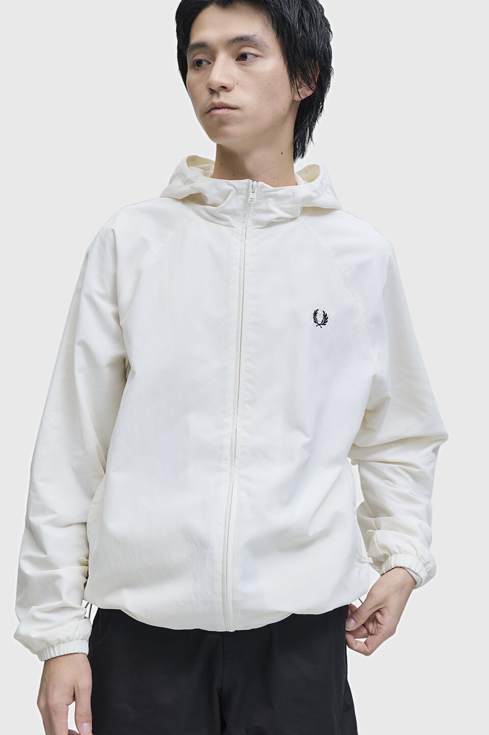 FRED PERRY 「Hooded Shell Jacket」|ブルゾン・スタジャン|SNOW WHITE