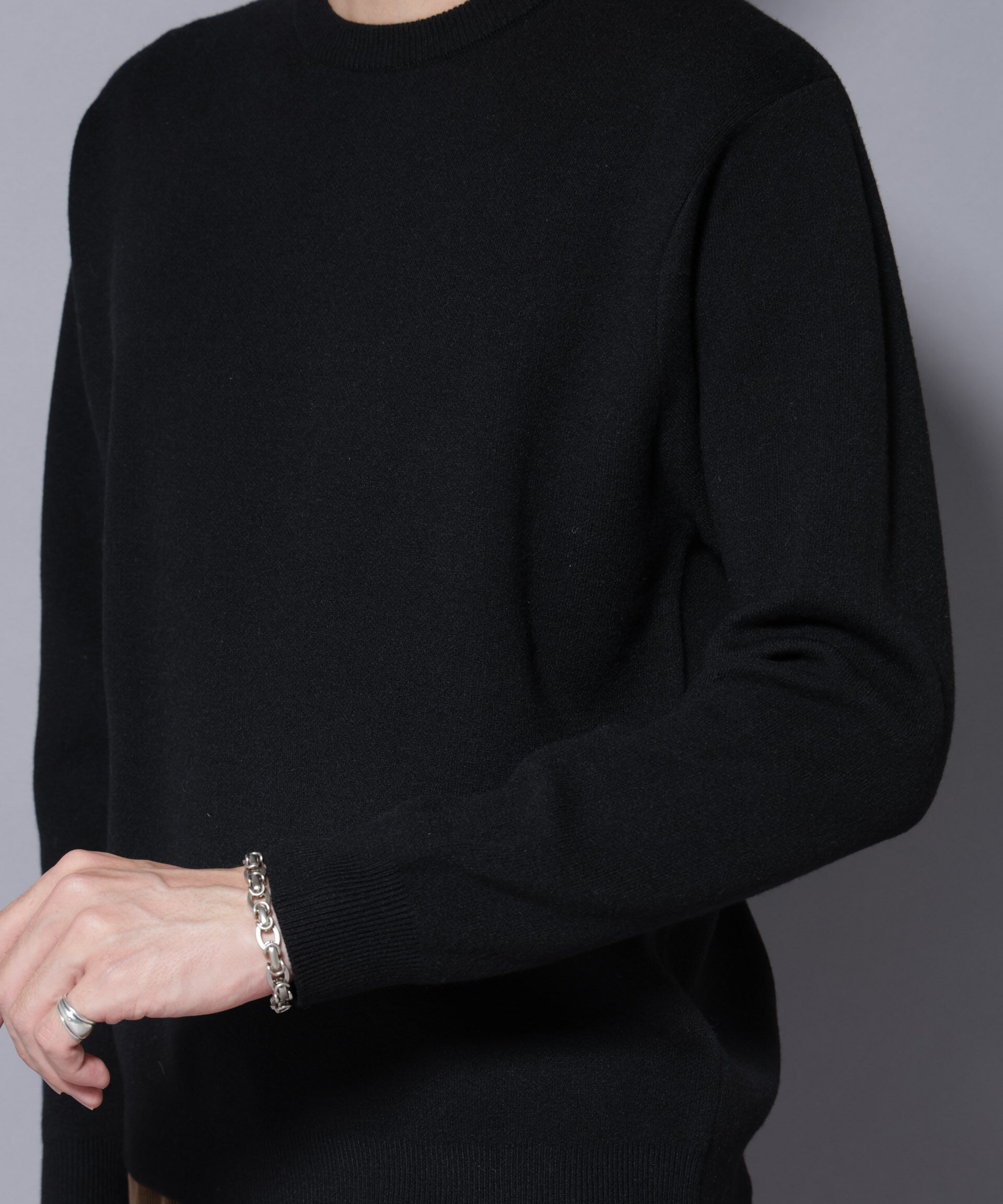 nano･universe「シルク混クルーネックニット」|ニット・セーター|