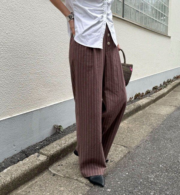 fredy emue「ストライプセミワイドタックパンツ」|チノ|