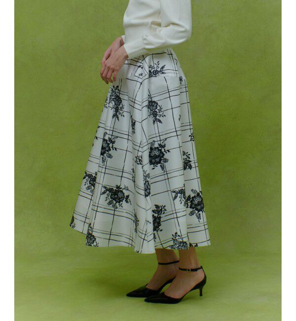 LOULOU WILLOUGHBY「【LOULOU WILLOUGHBY】SILK COフラワーチェックスカート」|フレア|