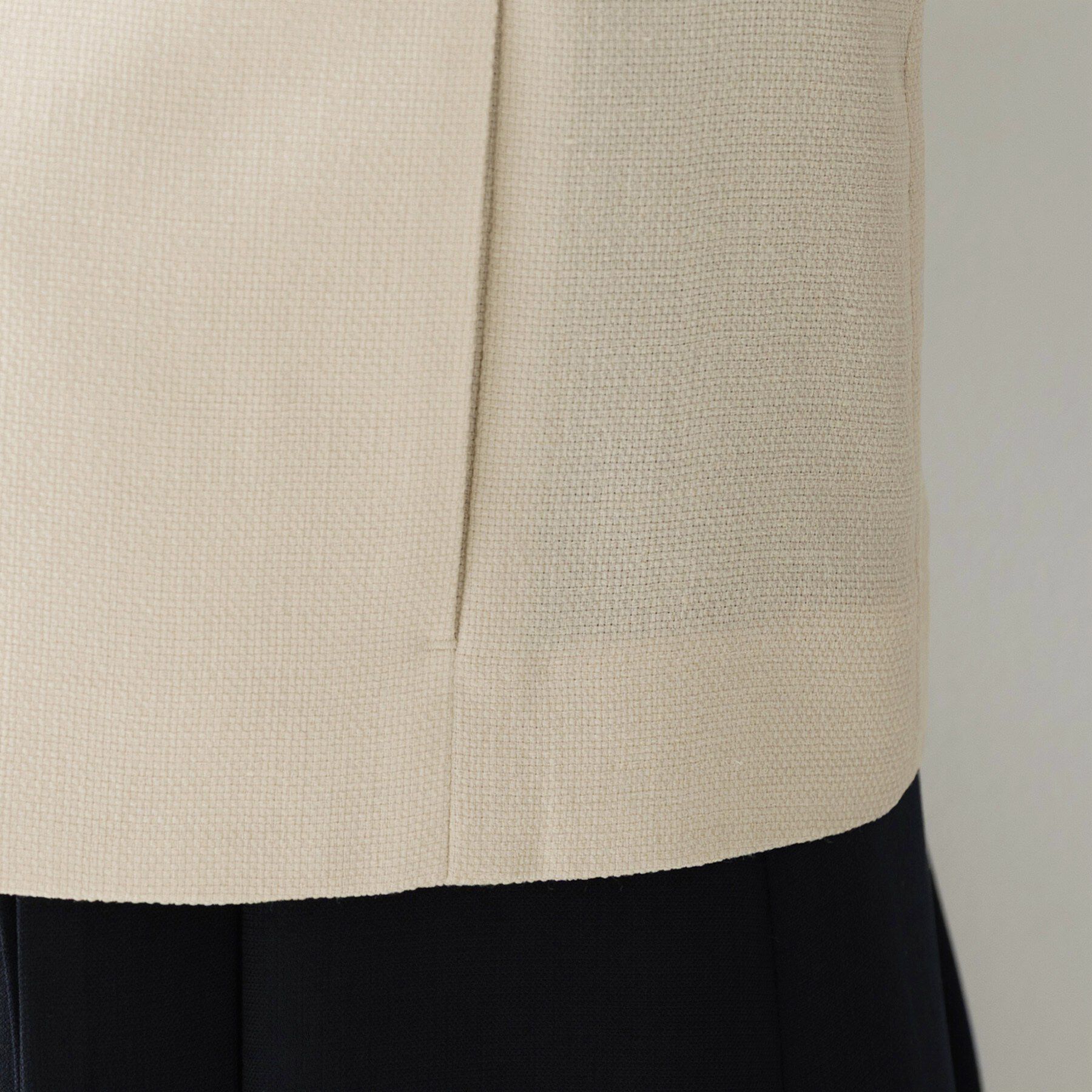 UNTITLED「ミニマルシルエットジャケット」|ノーカラージャケット|