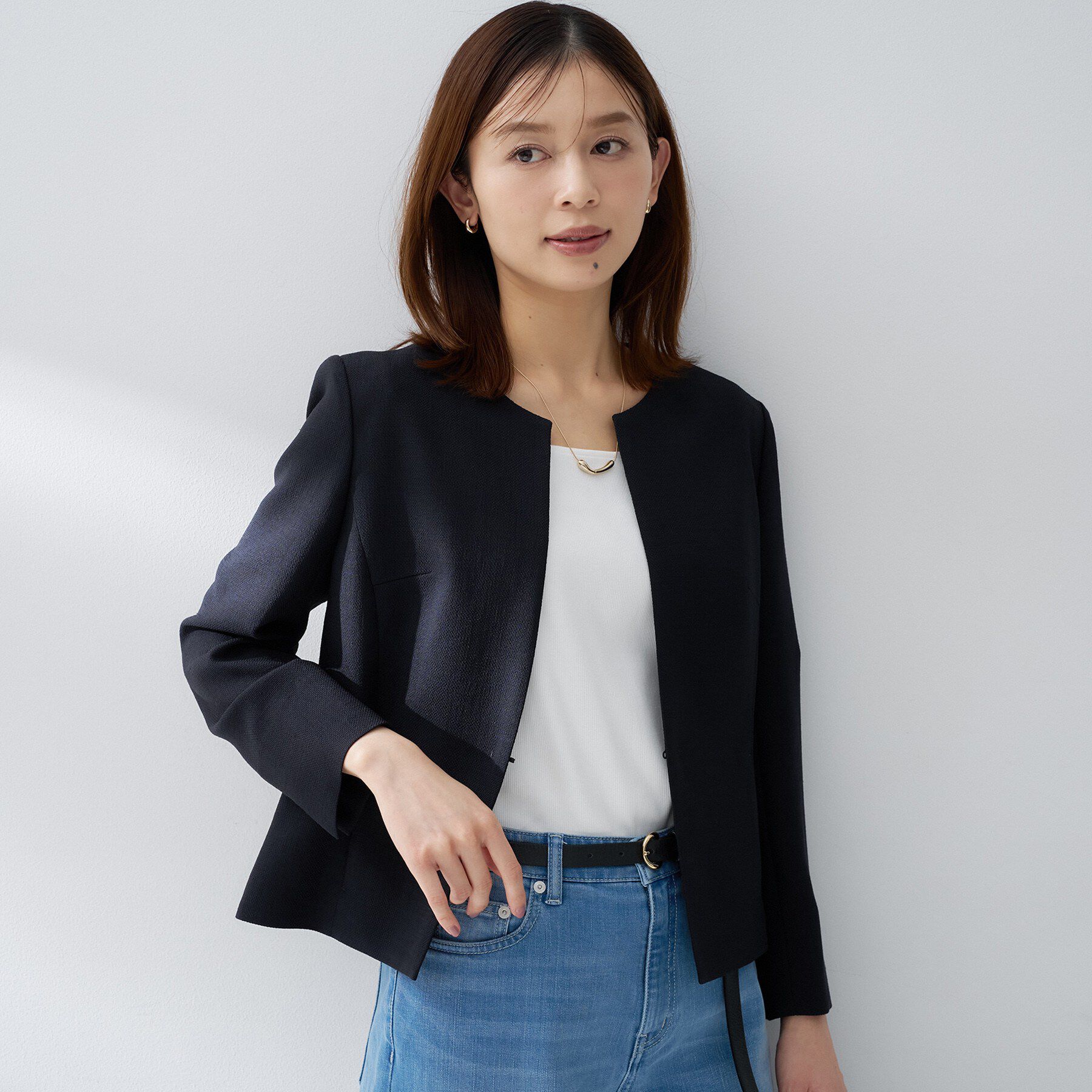 UNTITLED「ミニマルシルエットジャケット」|ノーカラージャケット|ネイビー(094)