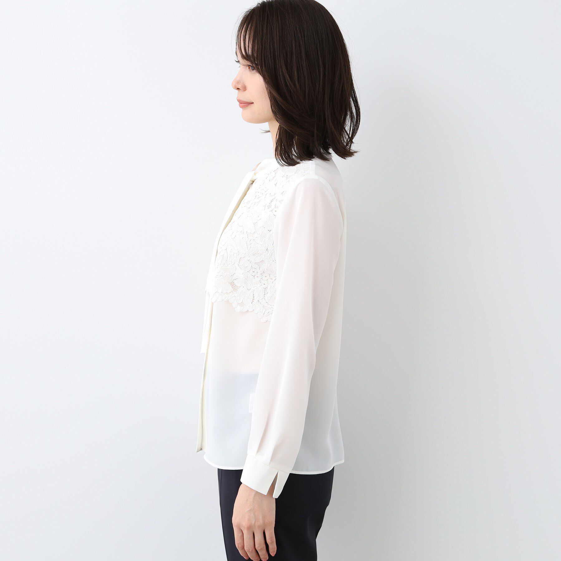 INDIVI「【日本製】スカラップレース ボウタイブラウス」|シャツ・ブラウス|