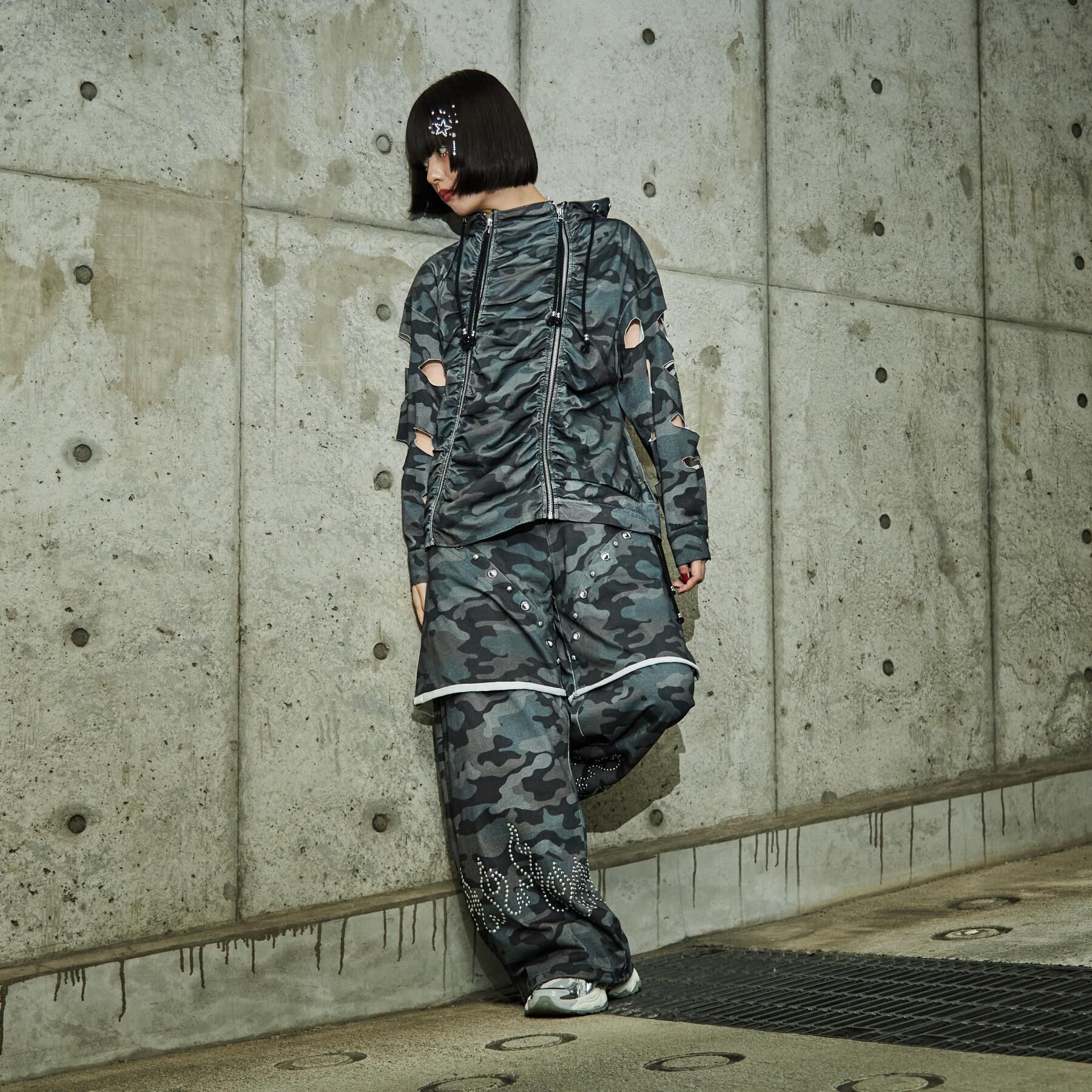 tk.TAKEO KIKUCHI「K&rsquo;PJT by AOI 『Lightweight Parka』」|パーカー|