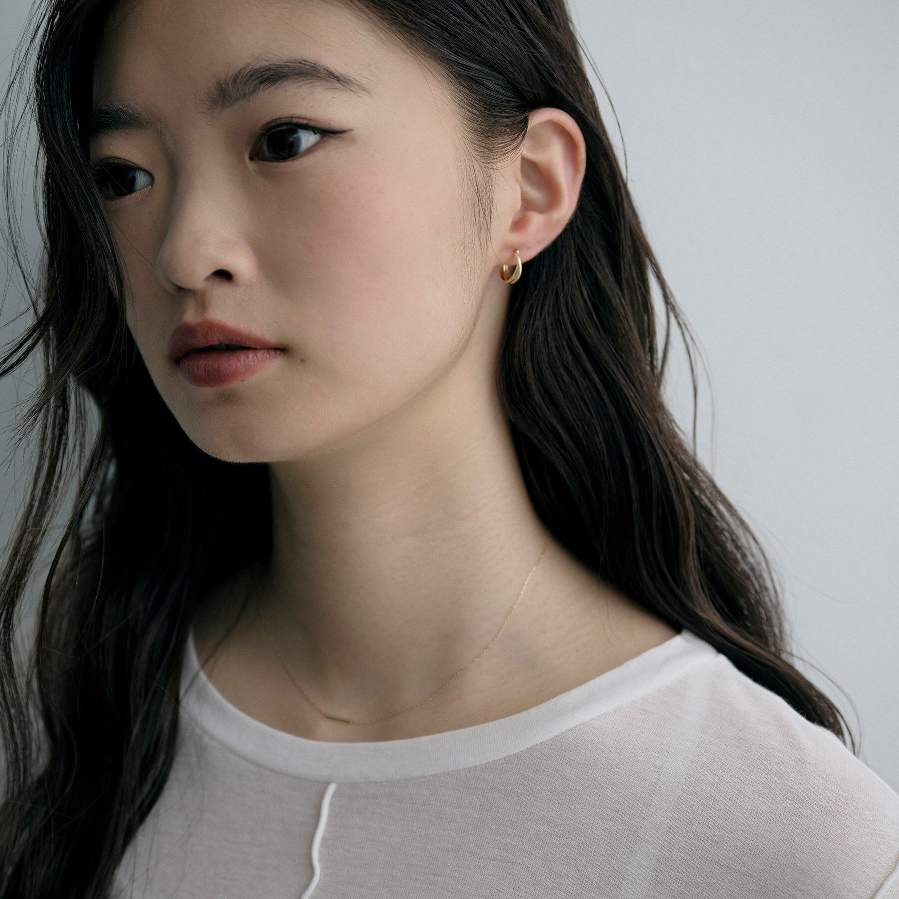 COCOSHNIK ONKITSCH「K10ドームクロスフープピアス」|ピアス|