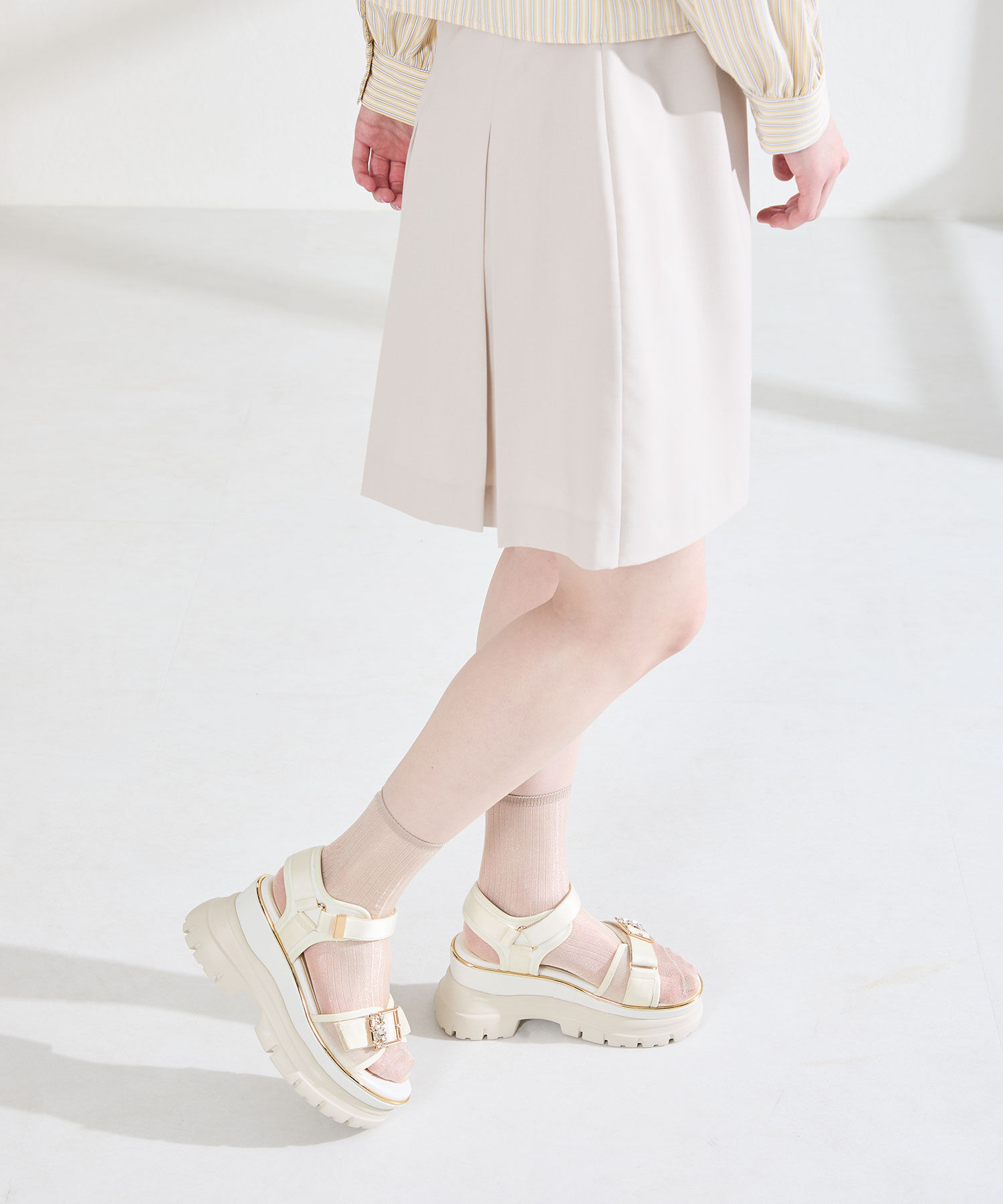 ORiental TRaffic「●2026春夏新作●ビジュー バックル 厚底 スポサン /61206」|サンダル|