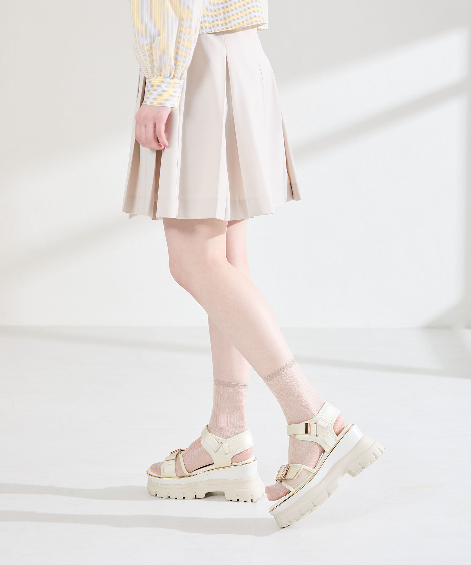 ORiental TRaffic「●2026春夏新作●ビジュー バックル 厚底 スポサン /61206」|サンダル|