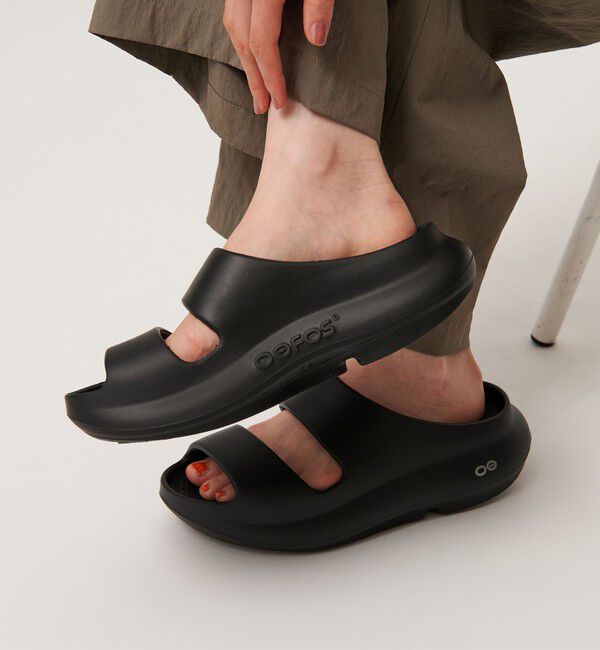 BEAUTY&YOUTH UNITED ARROWS「＜OOFOS＞OOyea サンダル/ブラック」|サンダル|