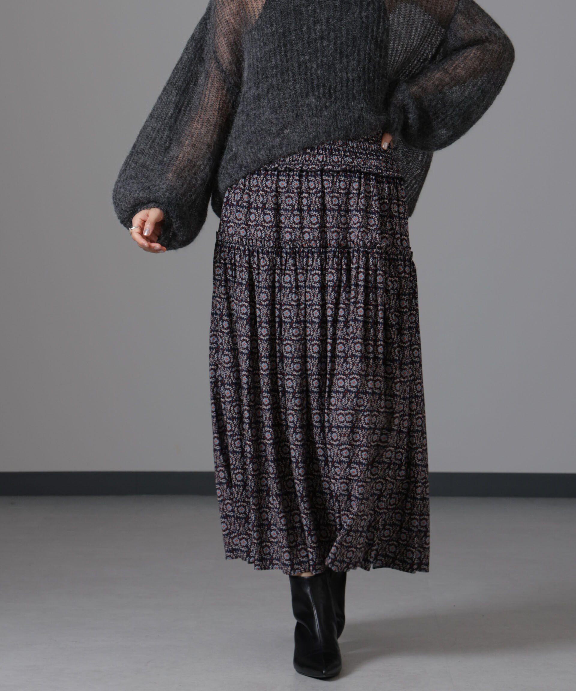 nano･universe「サークルフワラープリントスカート」|スカート|ブルー