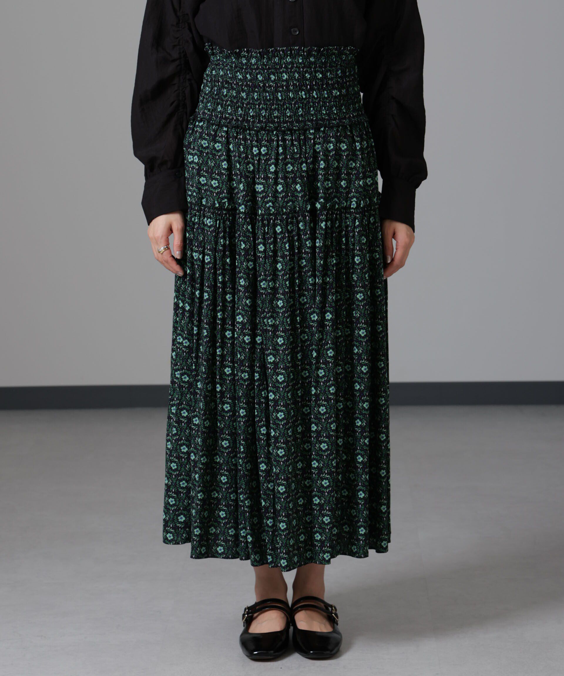 nano･universe「サークルフワラープリントスカート」|スカート|