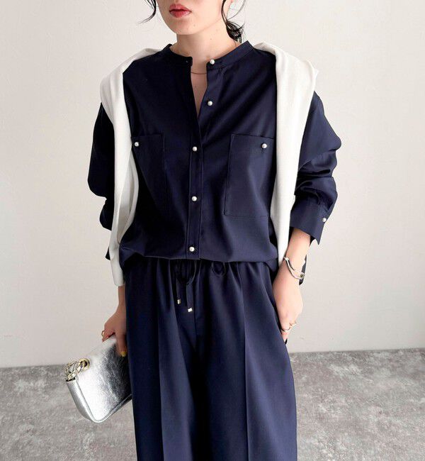 fredy emue「《セットアップ対応》TRパール釦バンドカラーシャツ」|シャツ・ブラウス|ネイビー