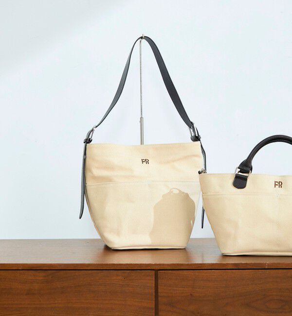 fredy emue「FRレザーワンショルバッグ」|ショルダー・メッセンジャー|