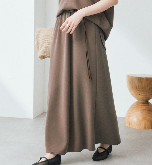  「予約【セットアップ着用可能/接触冷感機能付き】ドレーピーカットバイヤススカート」|スカート|ブラウン