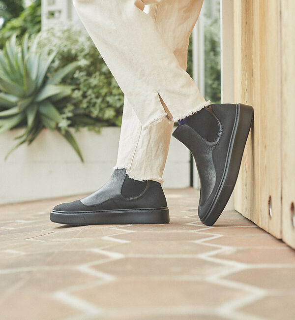 alfredoBANNISTER「リブテックソール サイドゴア スニーカー」|スニーカー|ブラック