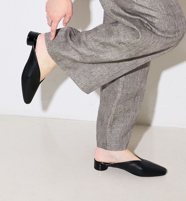 AU BANNISTER「【販売店舗限定】センターシームミュール」|サンダル|