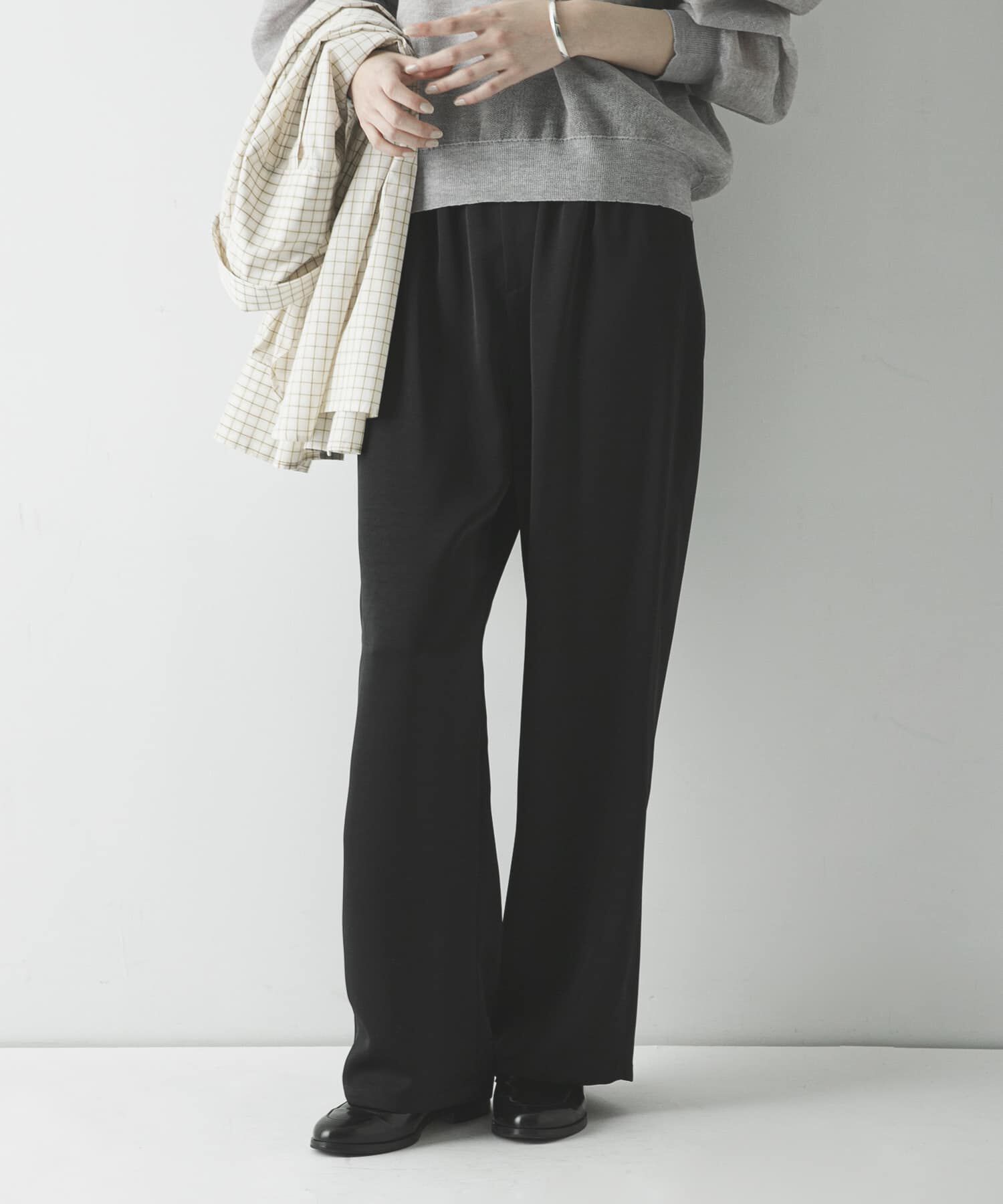 URBAN RESEARCH「サテンイージーセミフレアパンツ」|その他|