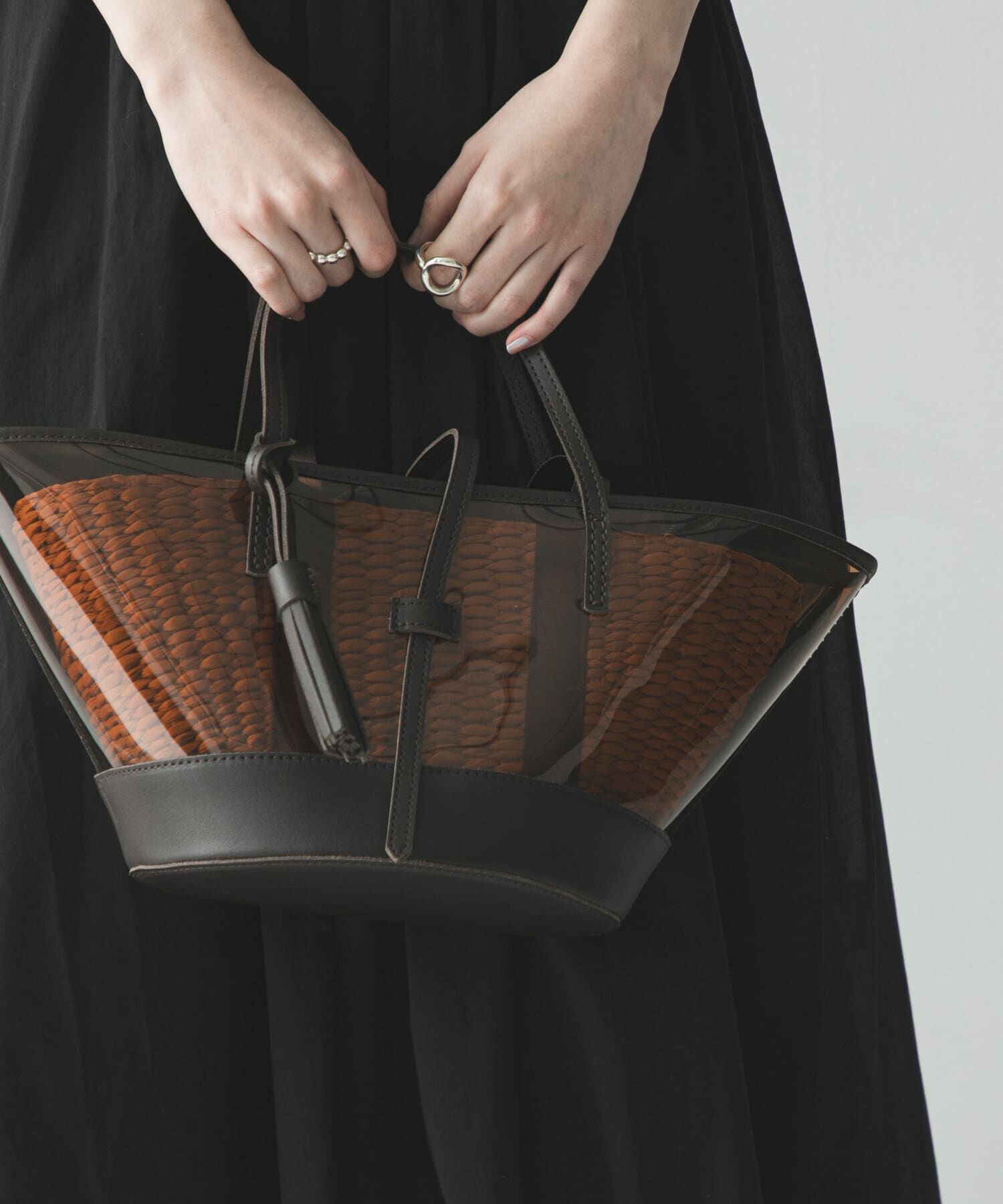 URBAN RESEARCH「マルチウェイクリアトートバッグ」|かごバッグ|ブラウン