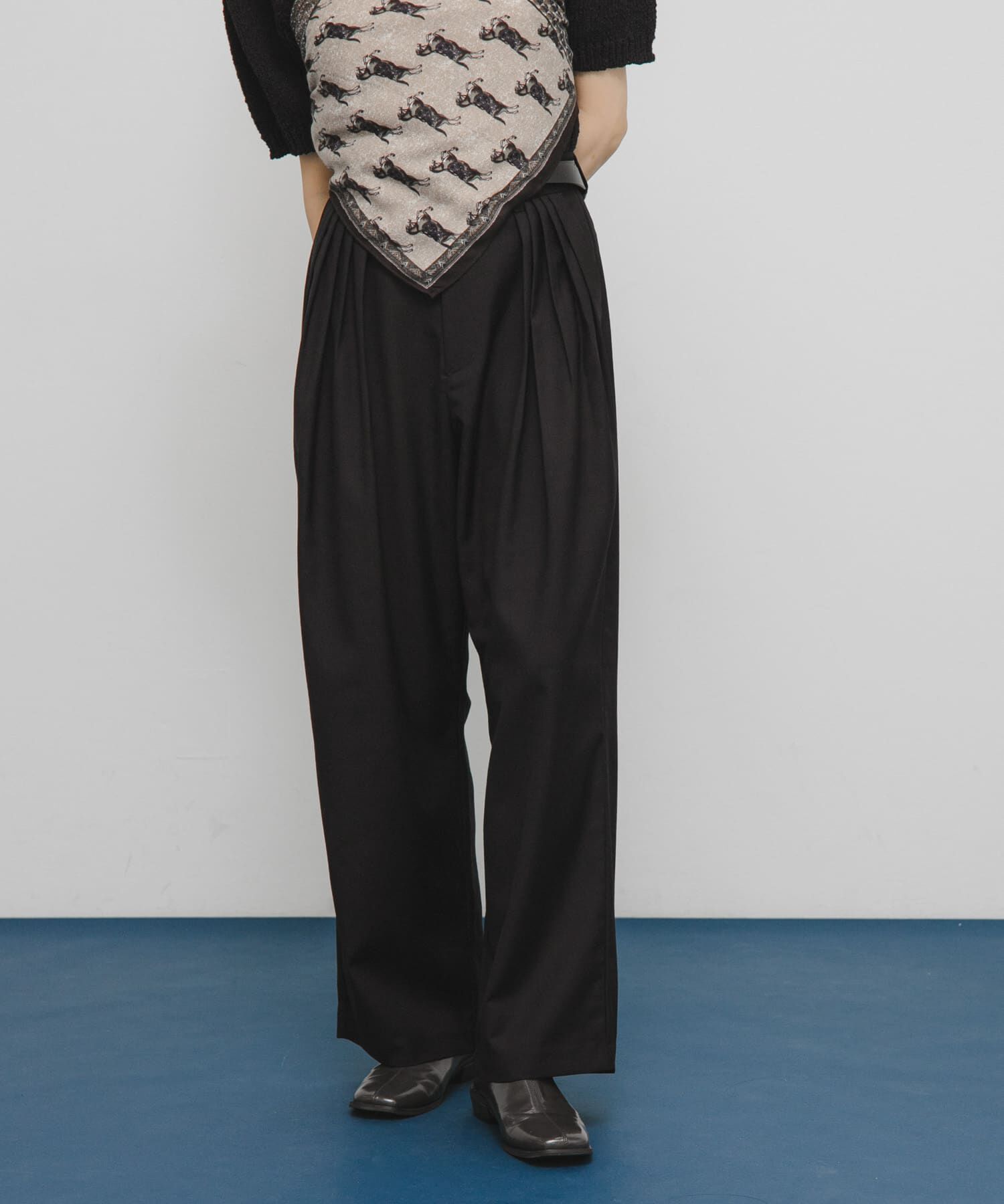  「タックデザインスラックス」|その他|