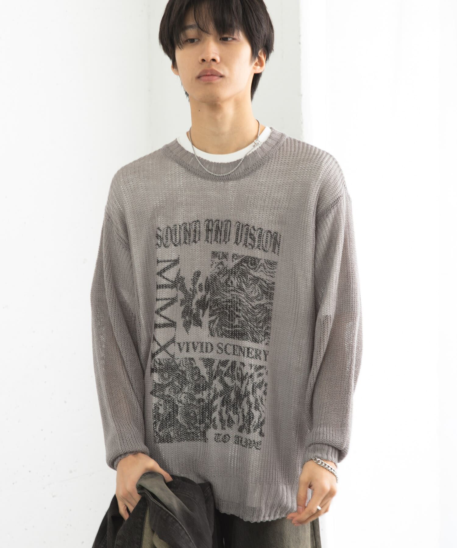 SENSE OF PLACE by URBAN RESEARCH「『洗濯可』グラフィックプリントシアーニット」|ニット・セーター|