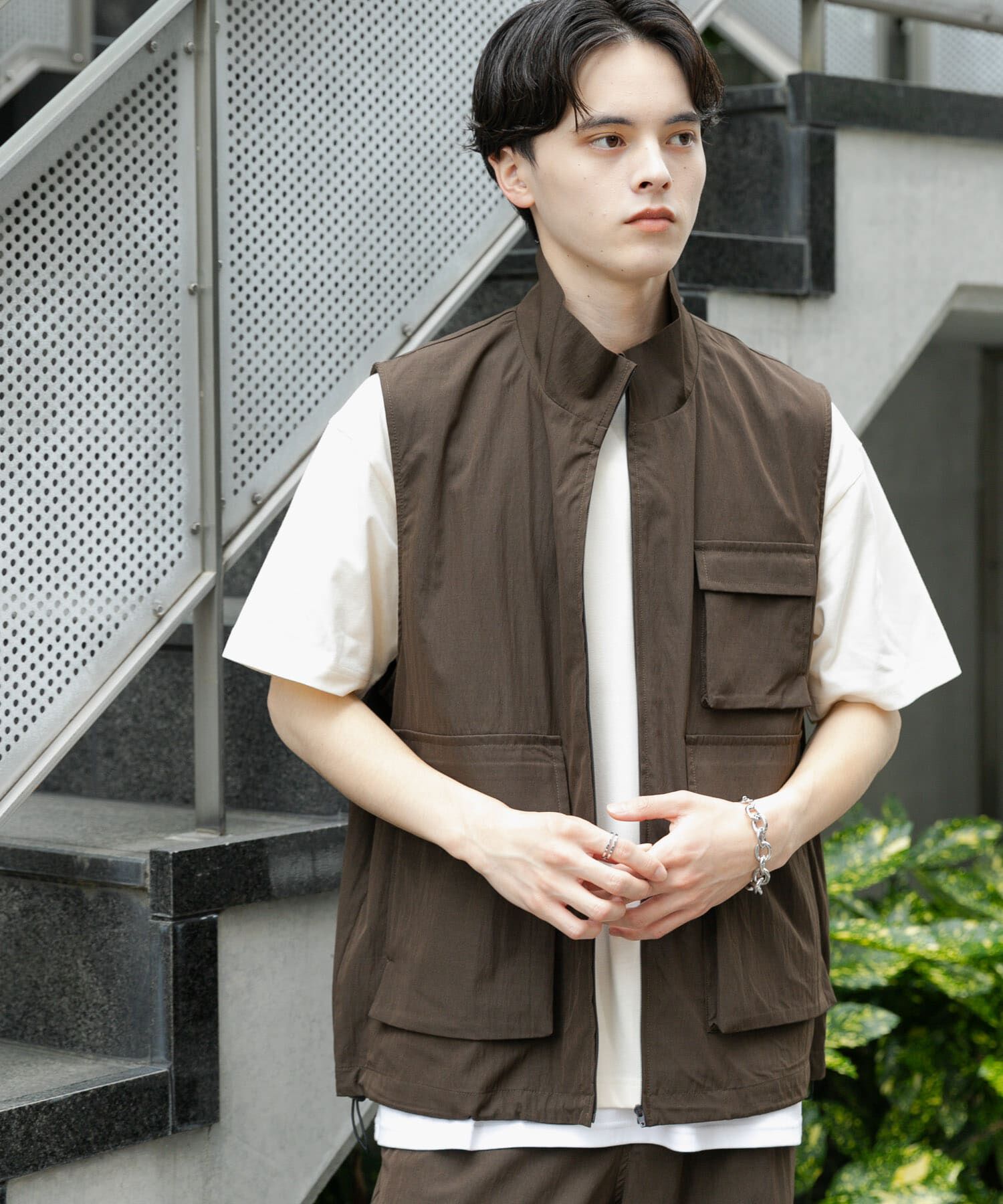 SENSE OF PLACE by URBAN RESEARCH「ユーティリティスタンドベスト」|ブルゾン・スタジャン|