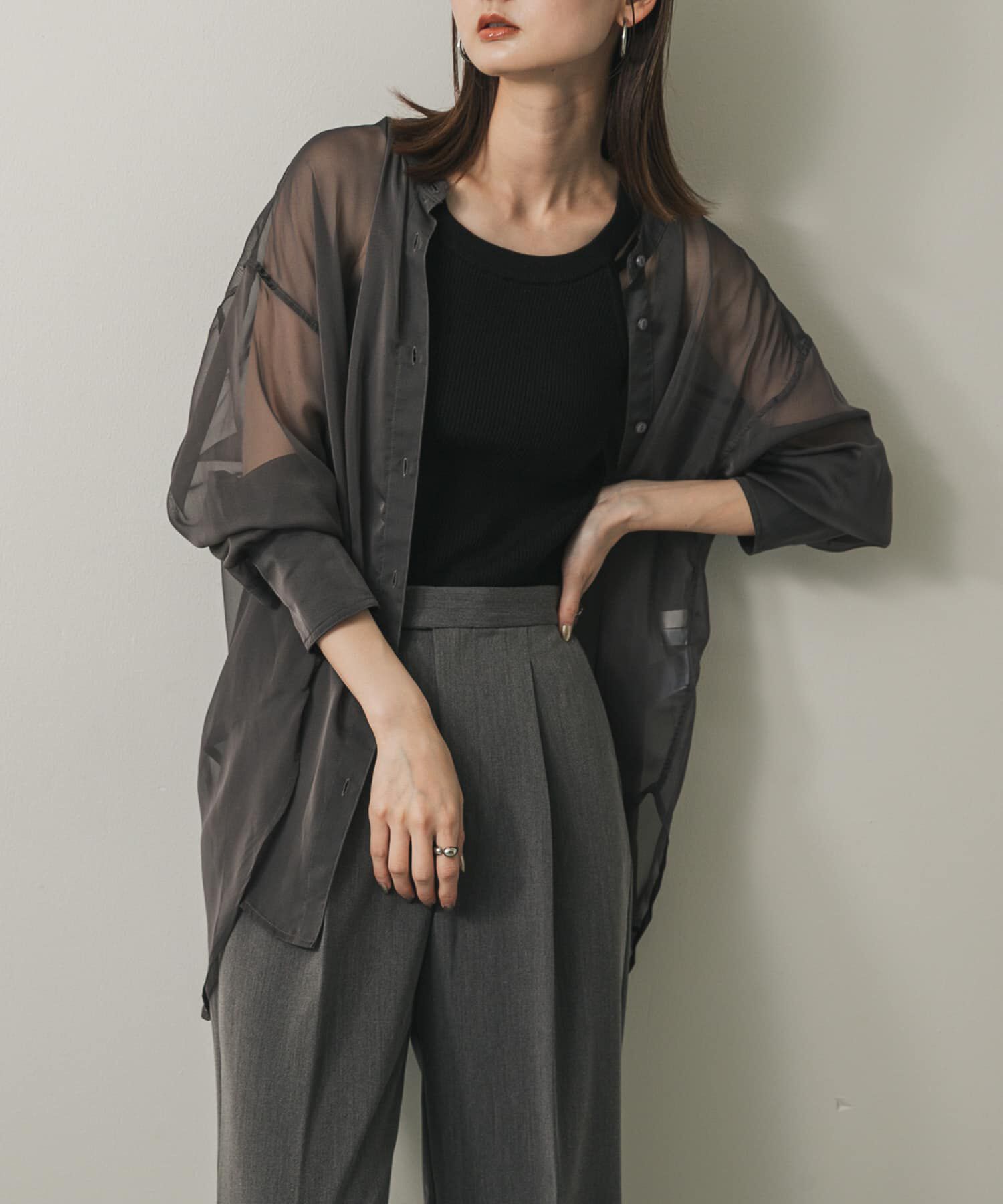 SENSE OF PLACE by URBAN RESEARCH「バンドカラーシャンブレーシアーシャツ」|シャツ・ブラウス|チャコールグレー