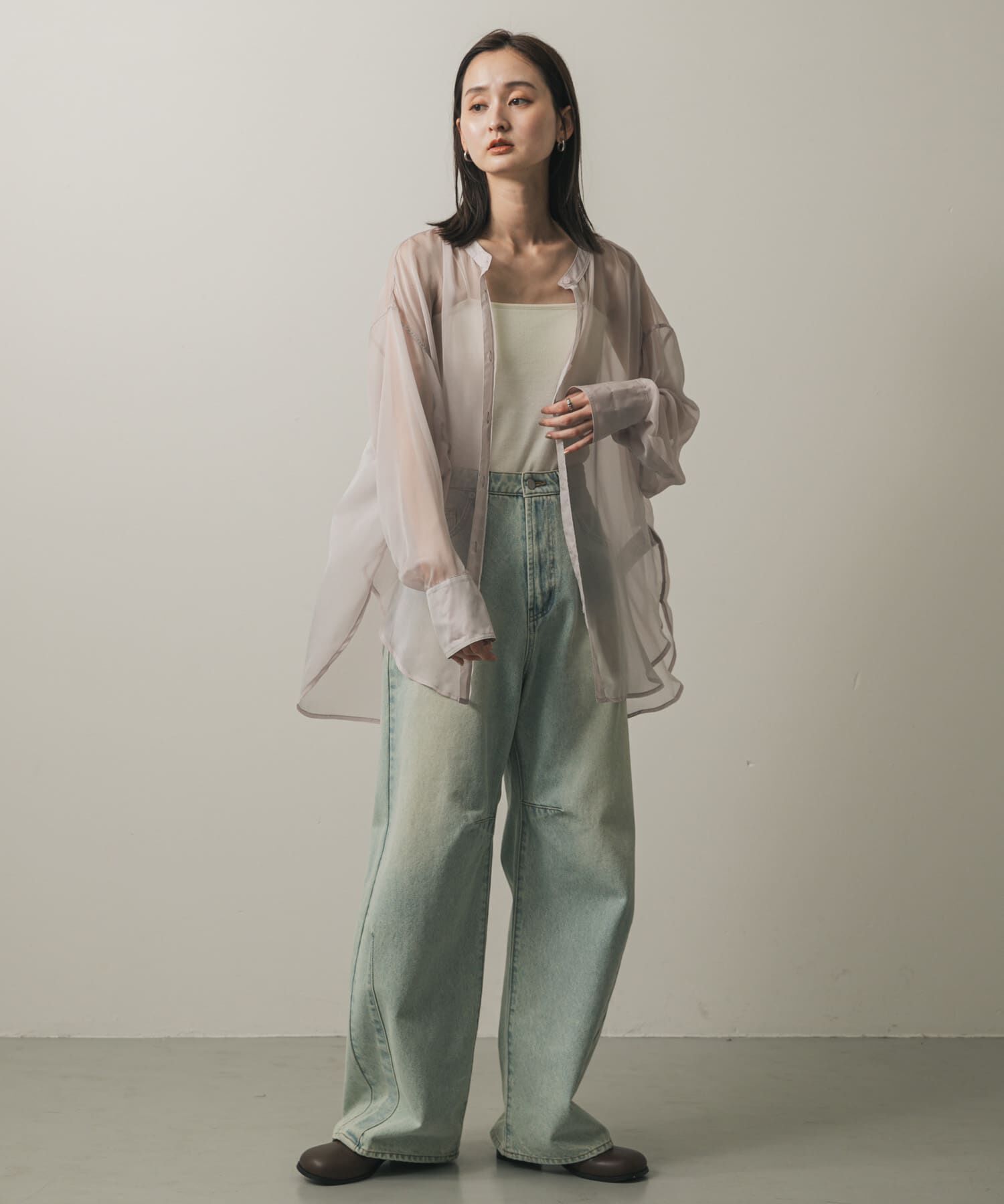 SENSE OF PLACE by URBAN RESEARCH「バンドカラーシャンブレーシアーシャツ」|シャツ・ブラウス|